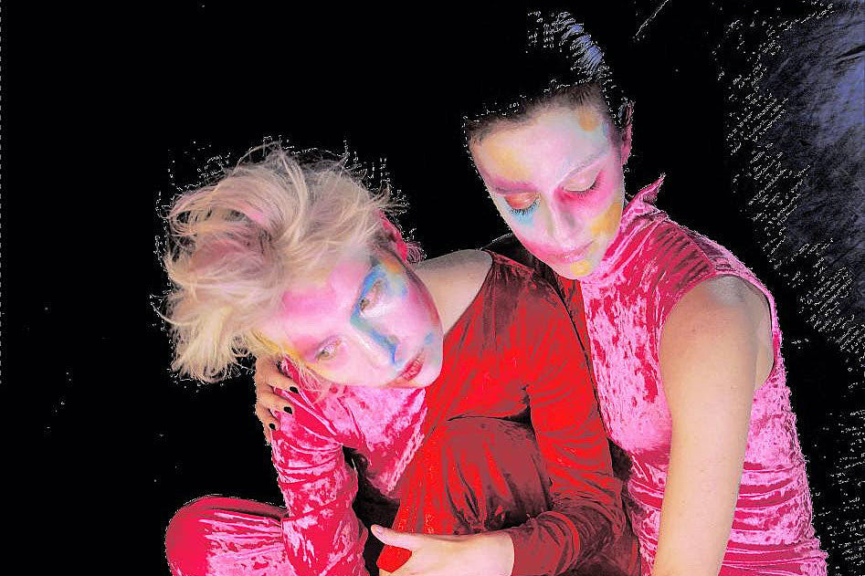Angel Deradoorian & Kate NV announce new LP as Decisive Pink, share “Destiny”