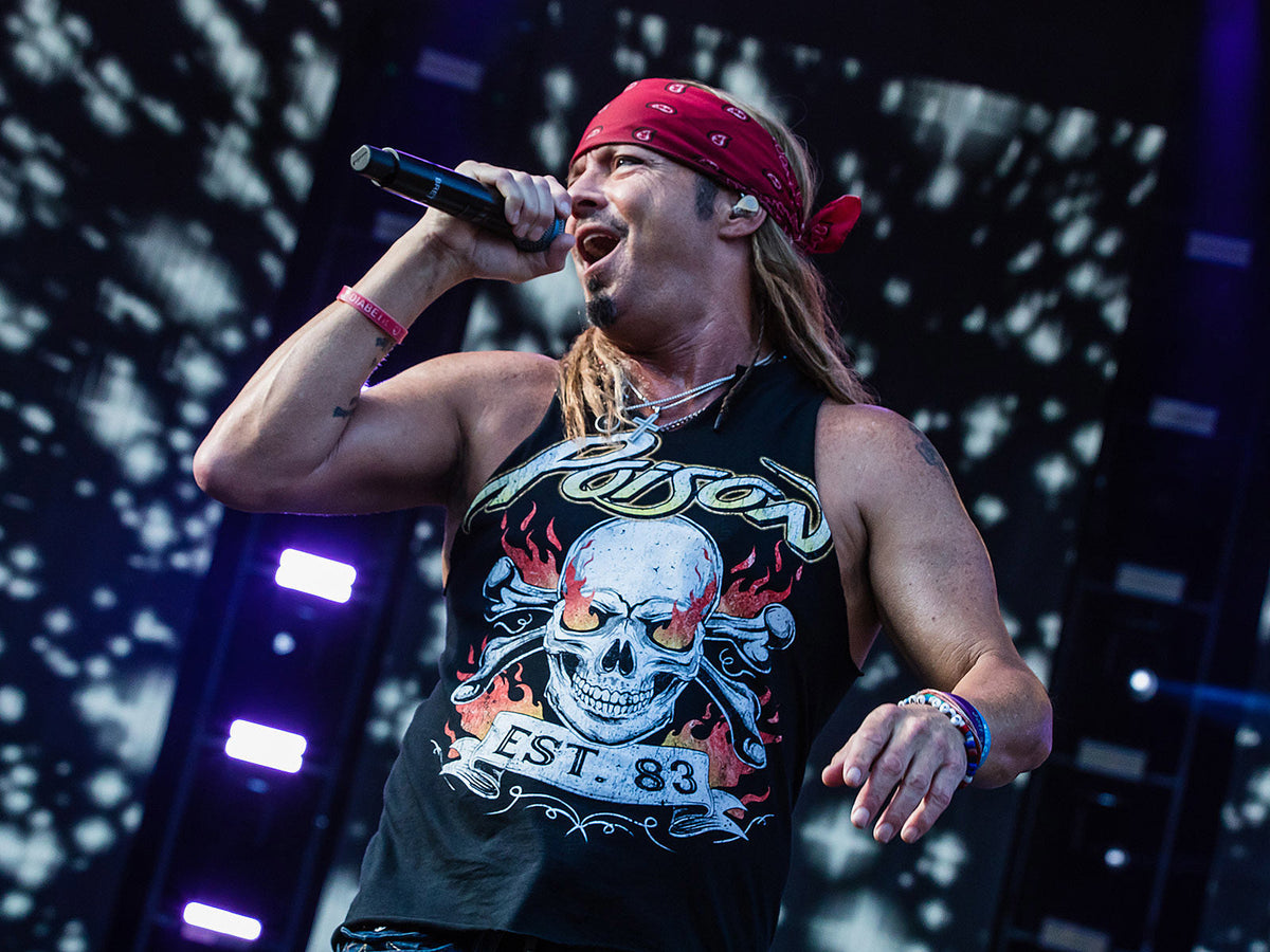 Poison cancels Nashville set, Bret Michaels hospitalized
