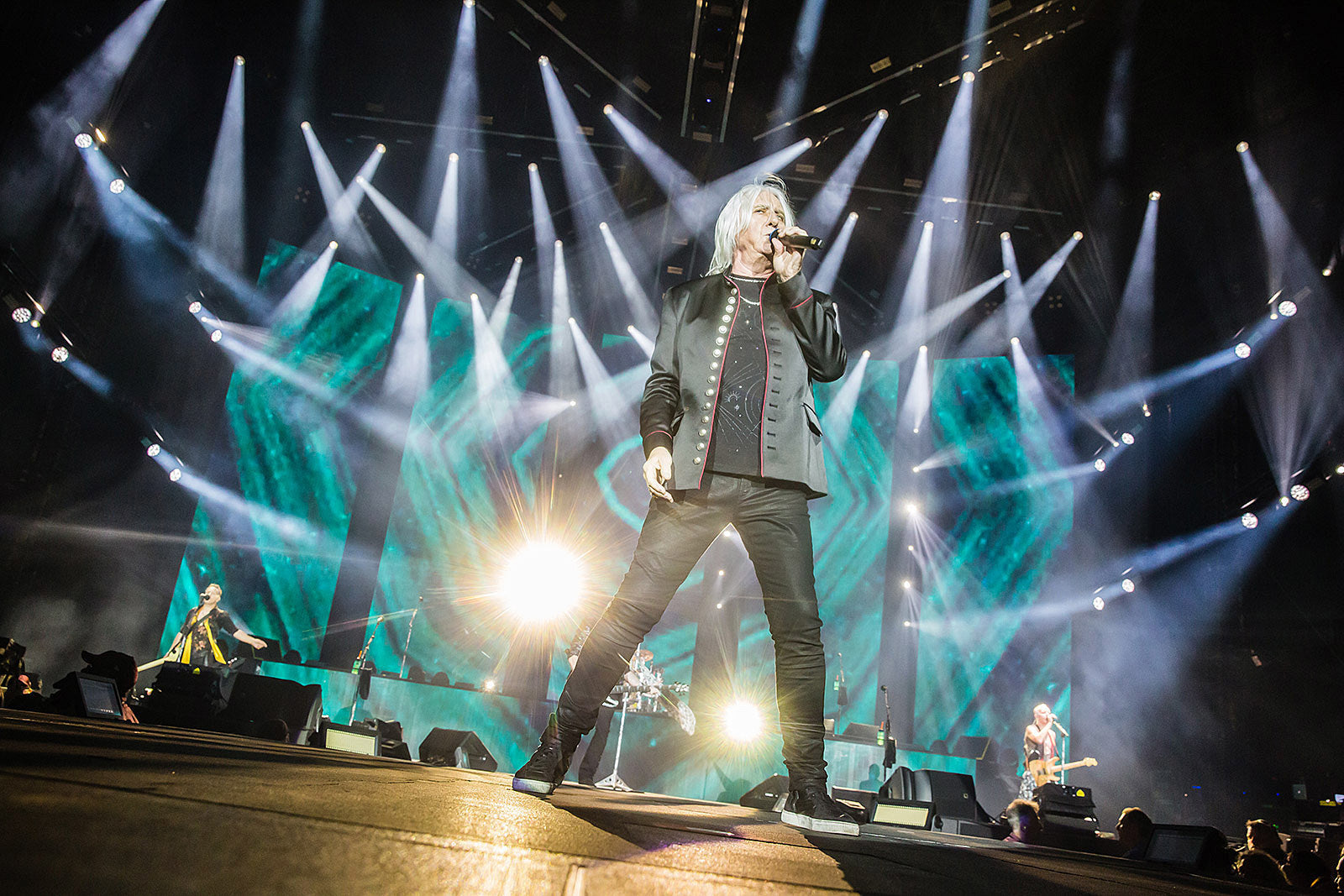 Def Leppard, Mötley Crüe & Poison brought The Stadium Tour to Citi Field (pics, setlist)
