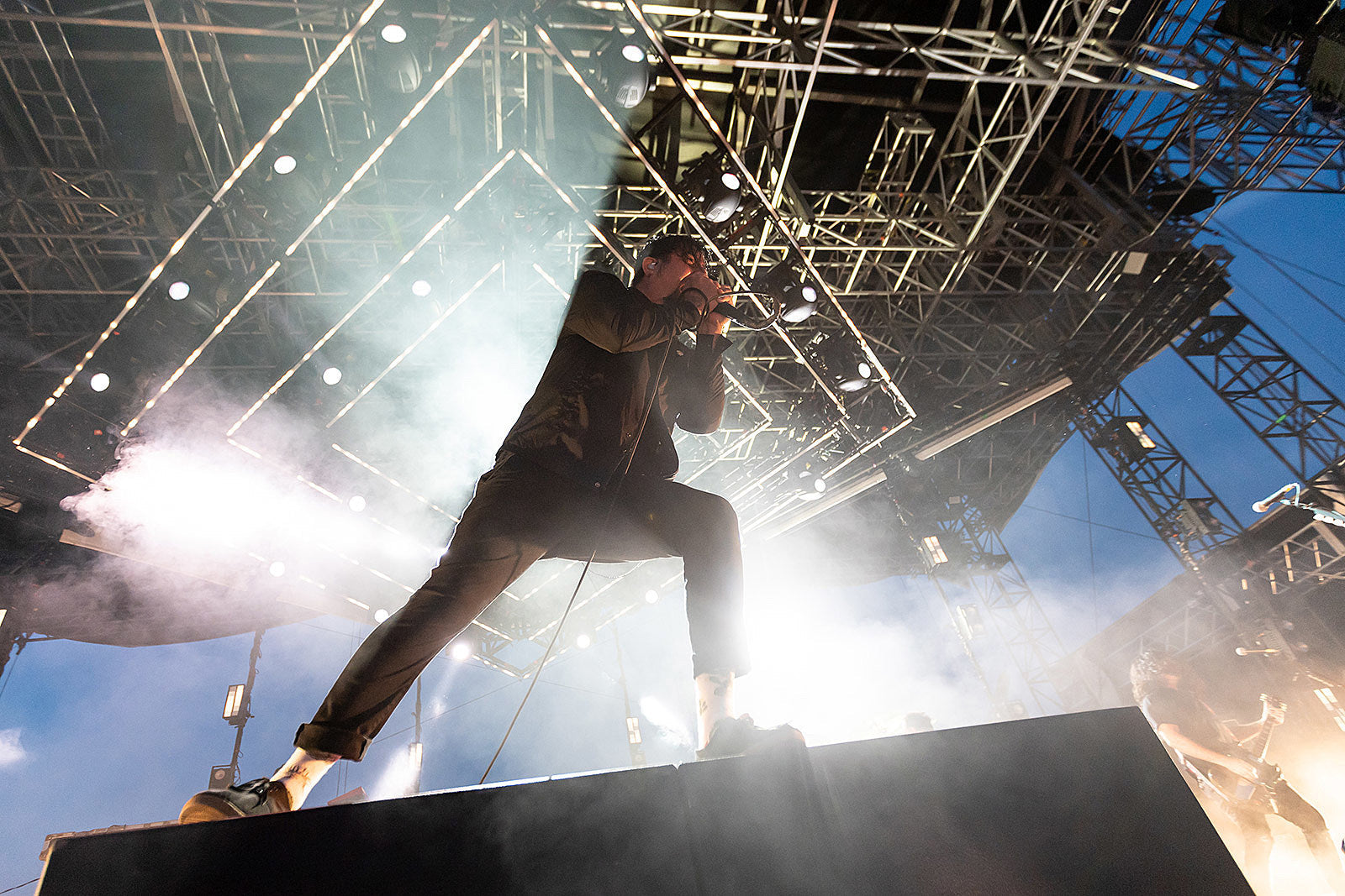 Deftones, Gojira & VOWWS played The Rooftop at Pier 17 (pics, video, setlist)
