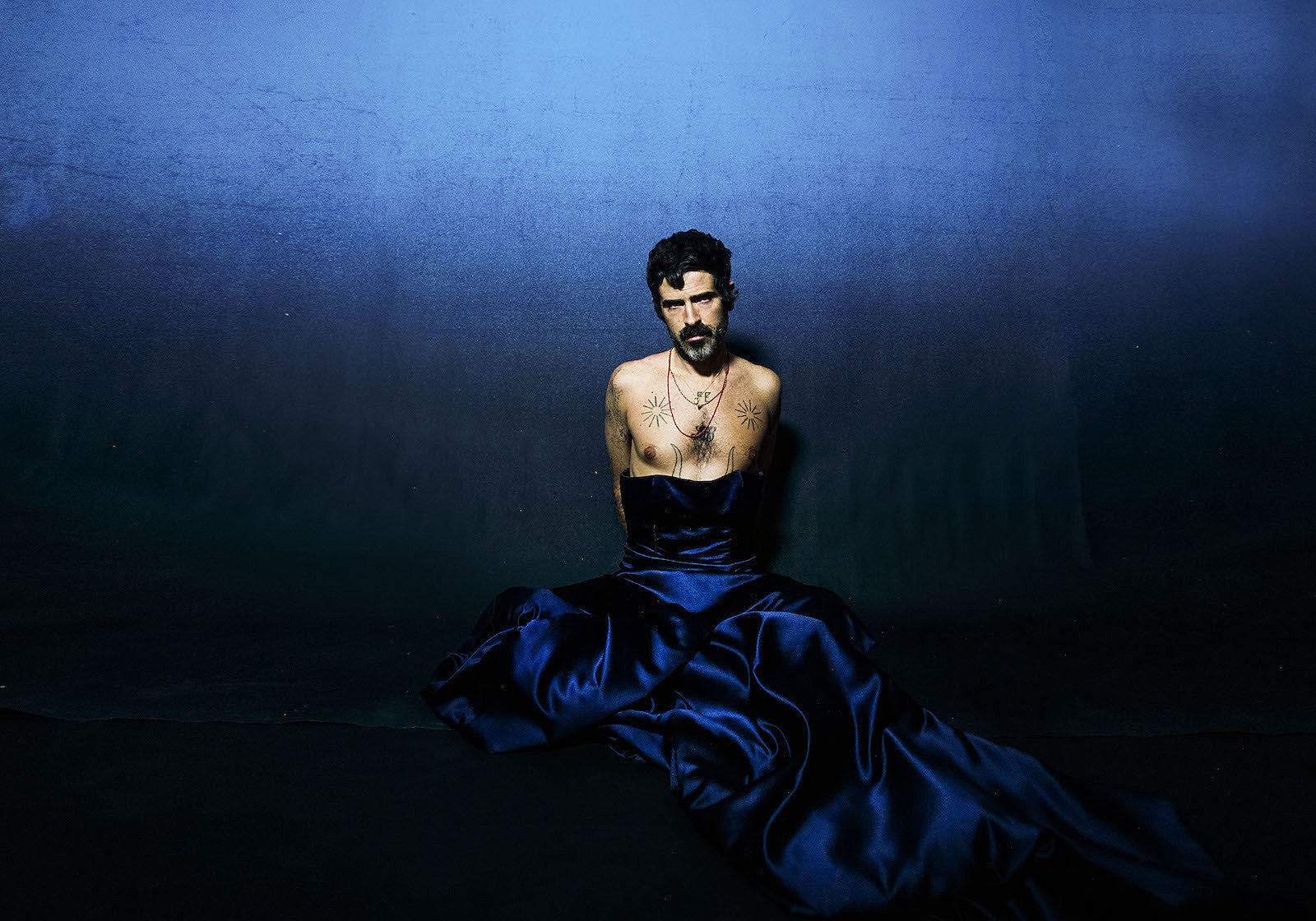 Devendra Banhart preps new Cate Le Bon-produced LP & tour, shares “Twin”