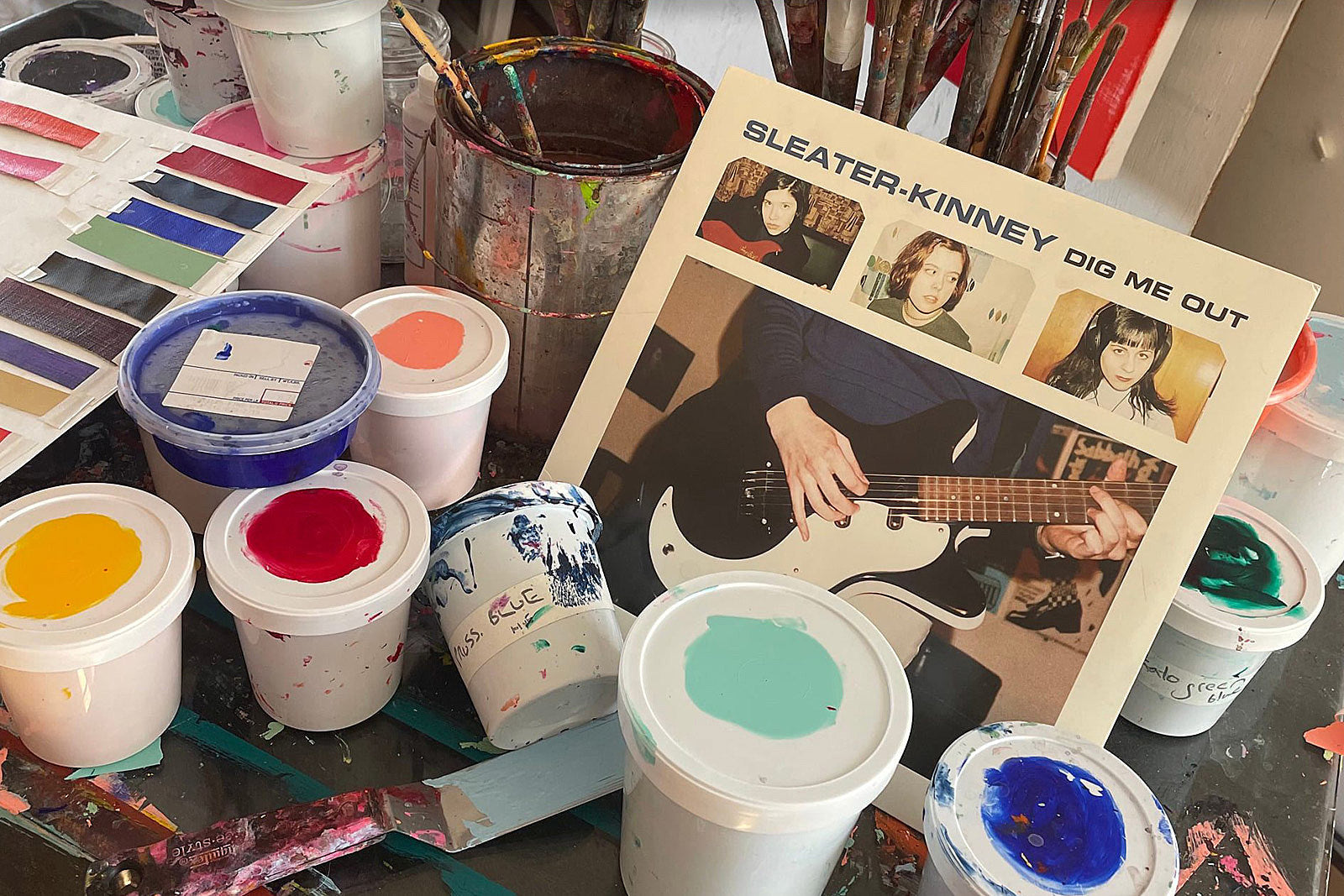 Sleater-Kinney announce ‘Dig Me Out’ tribute LP ft. Courtney Barnett, St. Vincent, Jason Isbell, more