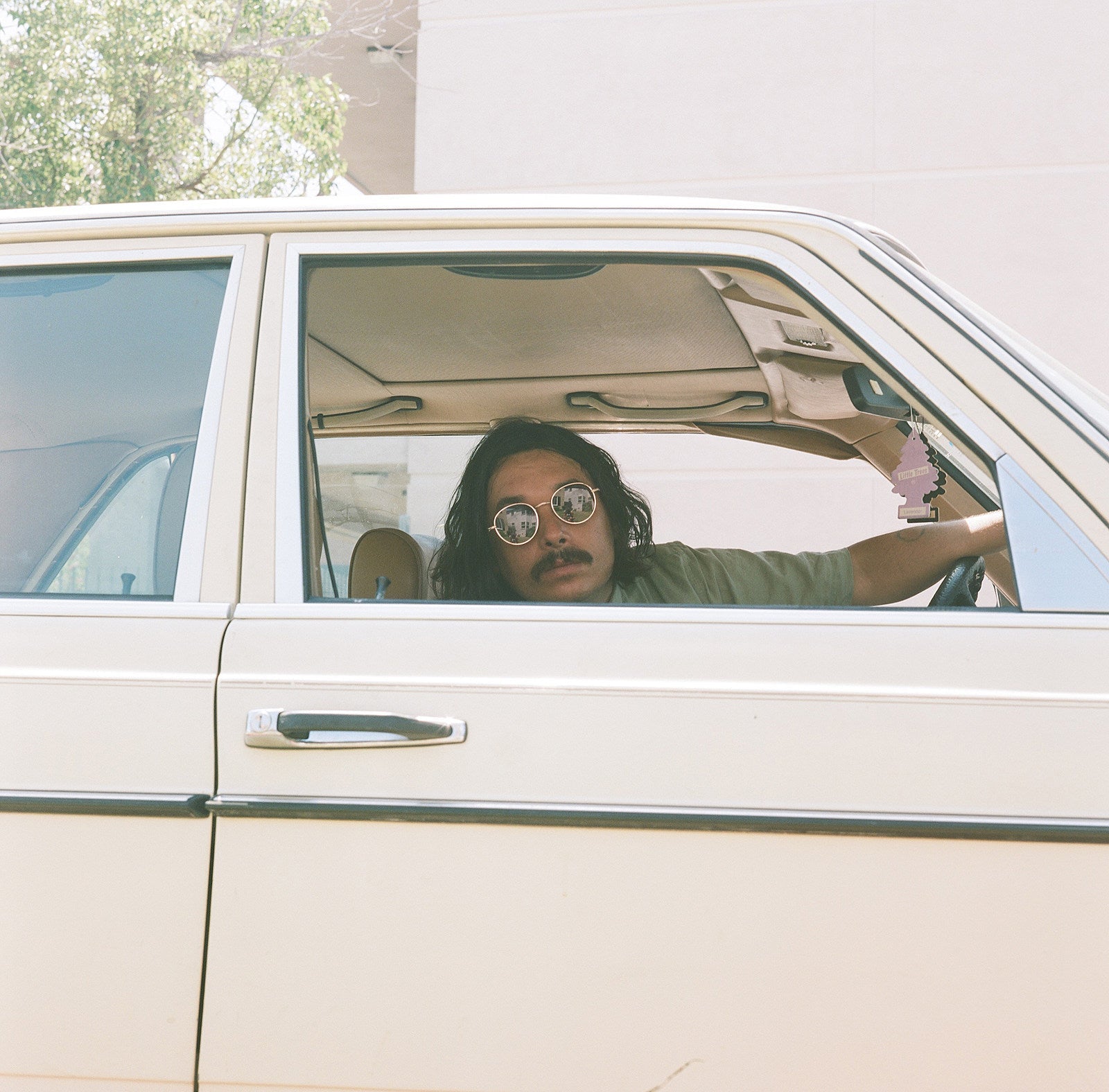 Drugdealer announce new LP & tour, share “Someone to Love”