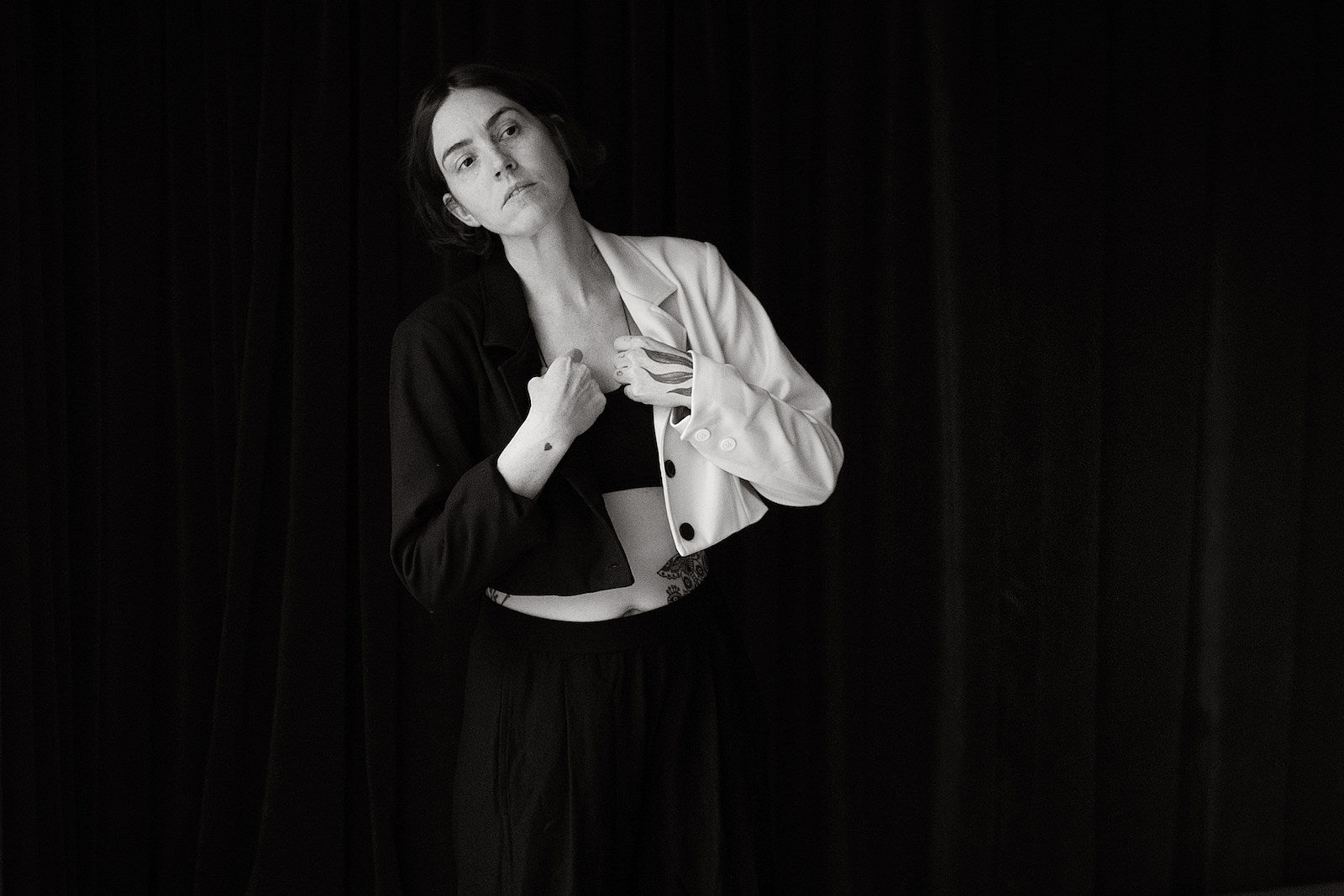 Emma Ruth Rundle announces US tour with Storefront Church & Ora Cogan