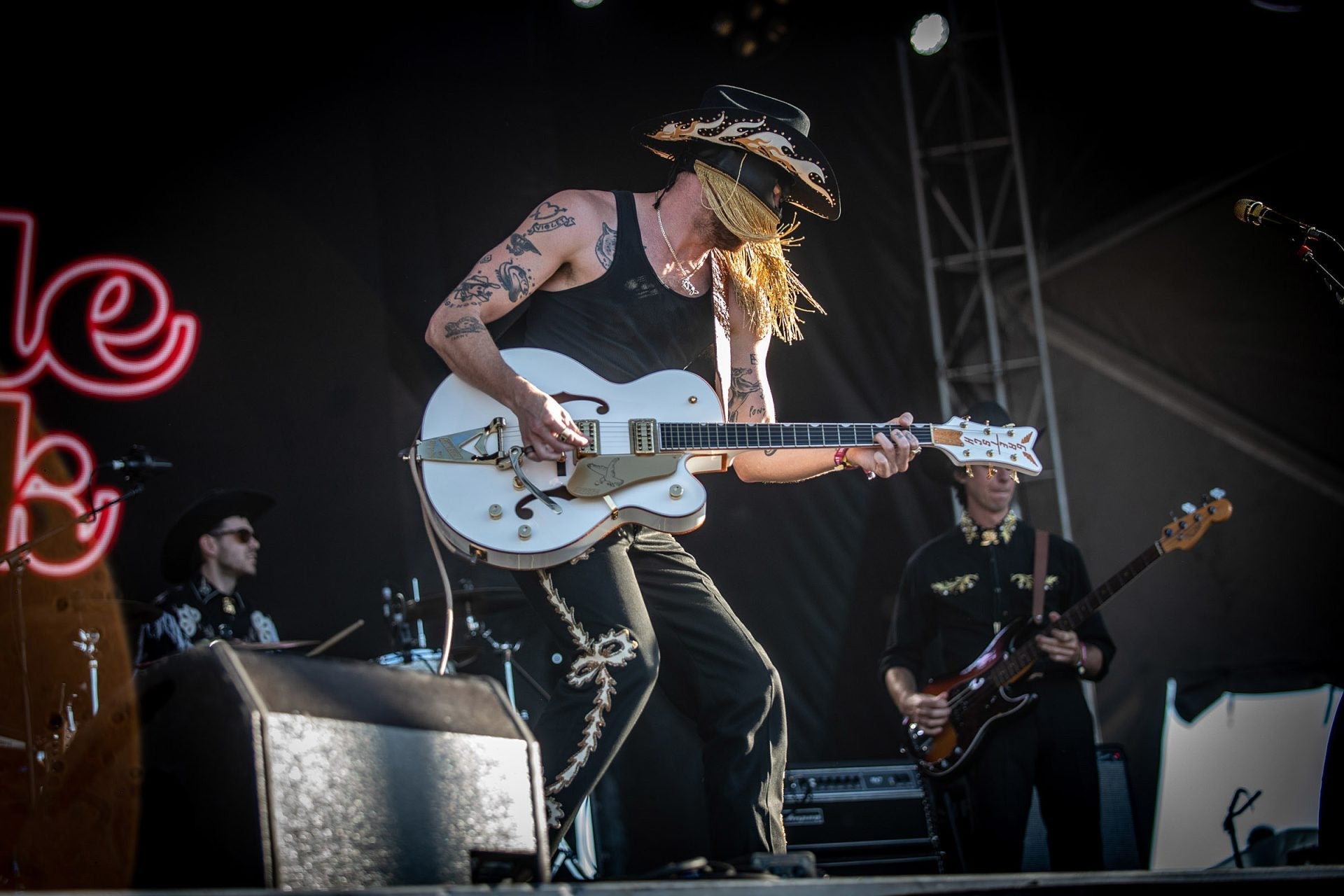 Orville Peck postpones tour over “mental and physical health”