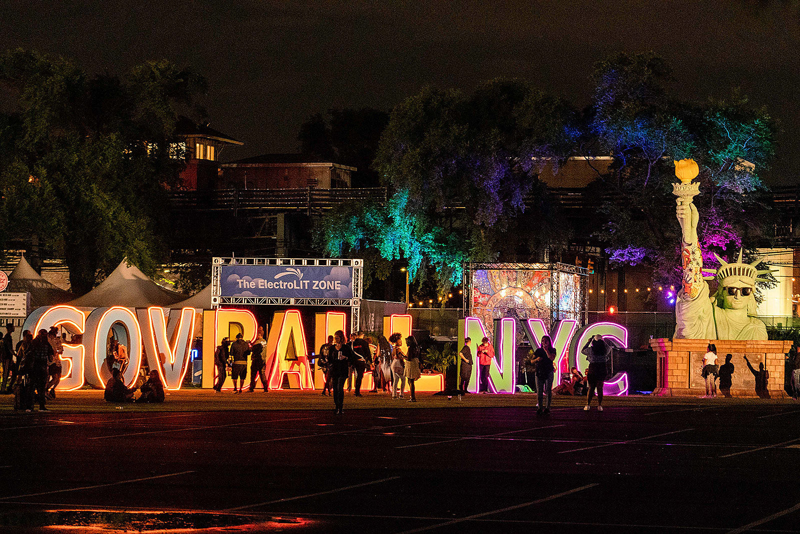 GovBall 2022 pics & recap: J. Cole, Halsey, Kid Cudi, Jack Harlow, Jazmine Sullivan, Flume & more