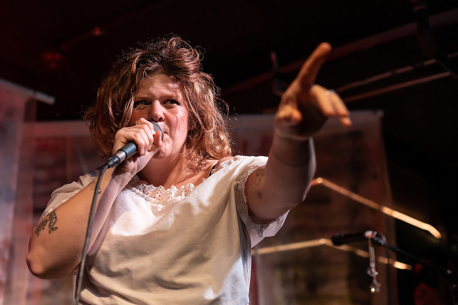 Grace Ives began her tour at Elsewhere Zone One with Frost Children (pics)