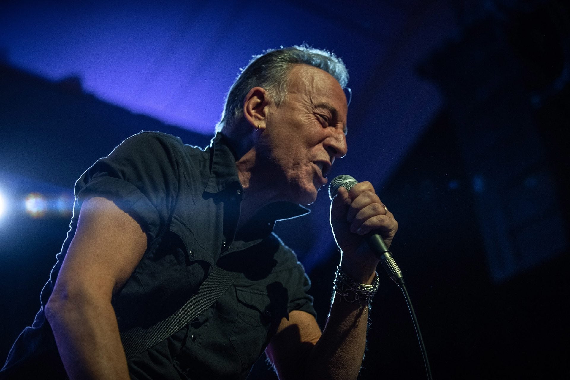 Bruce Springsteen, Jon Stewart, Hasan Minhaj & more set for 2022 Stand Up for Heroes benefit