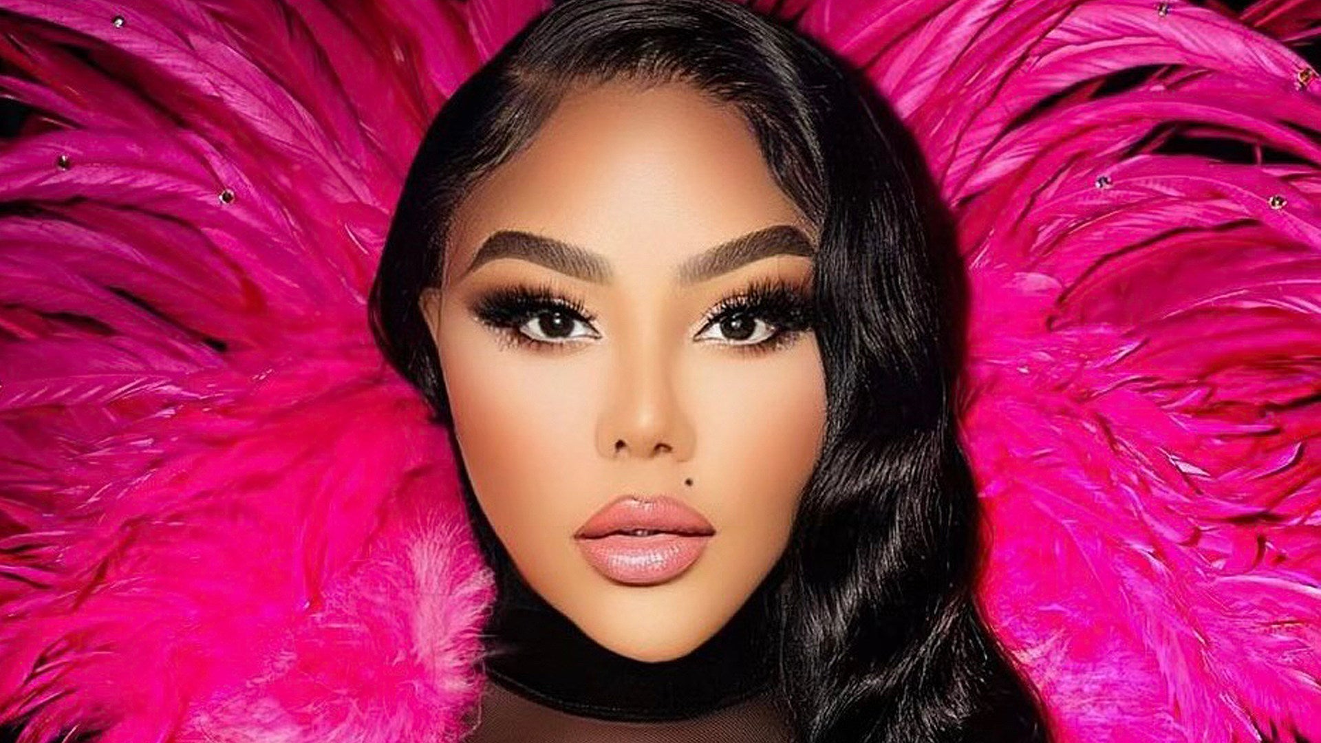 Lil’ Kim announces Apollo Theater show to kick off Harlem Festival of Culture