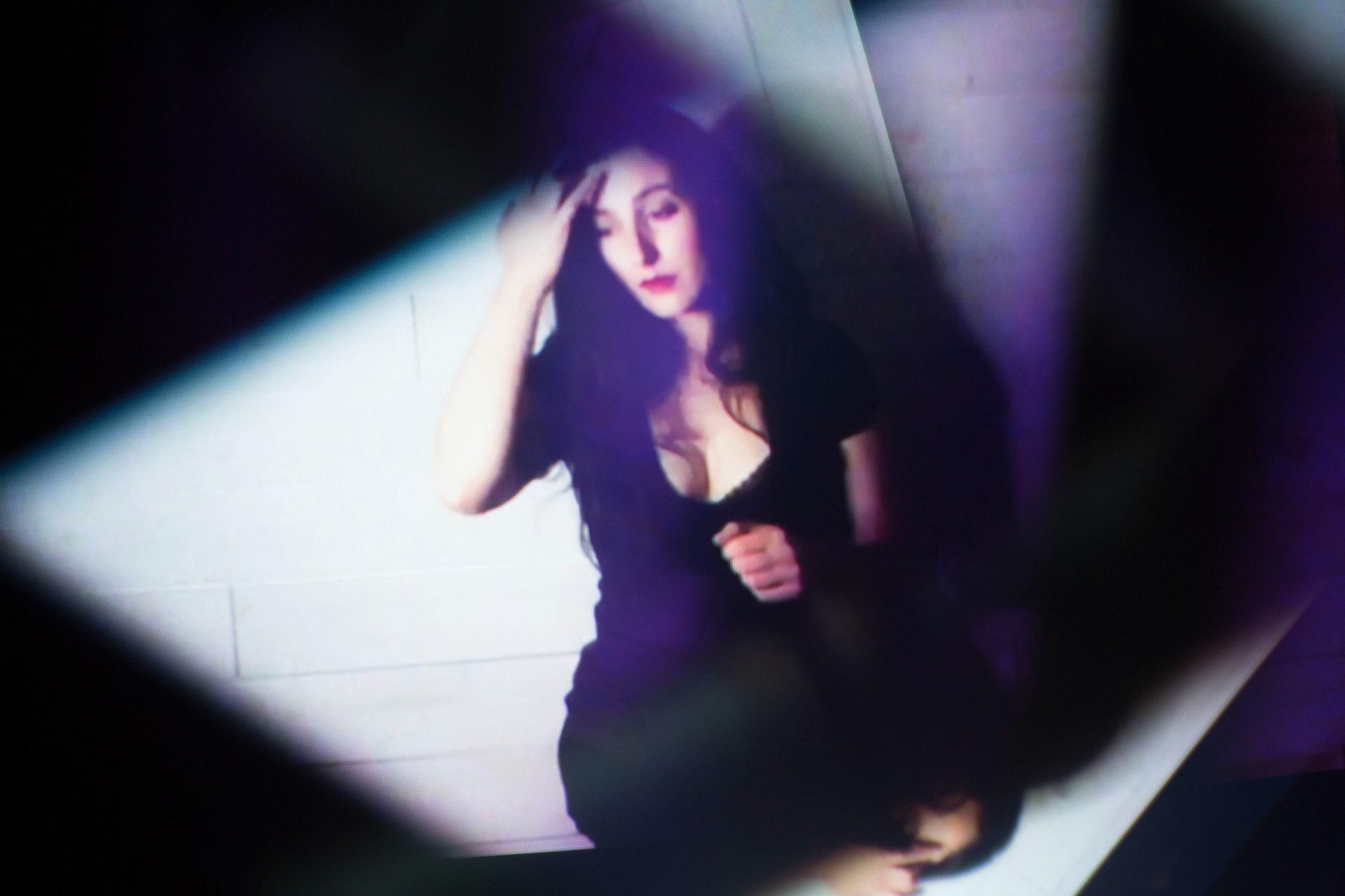 Marissa Nadler announces Northeast solo shows