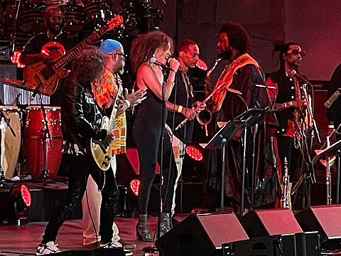 Kamasi Washington debuts Metallica cover w/ Kirk Hammett & Robert Trujillo (watch)