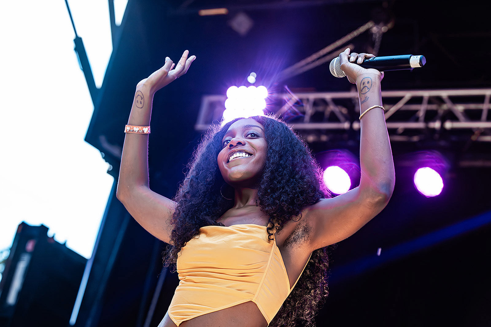 MIKE, Noname, Earl Sweatshirt, Georgia Anne Muldrow, MAVI & more played Young World (pics)