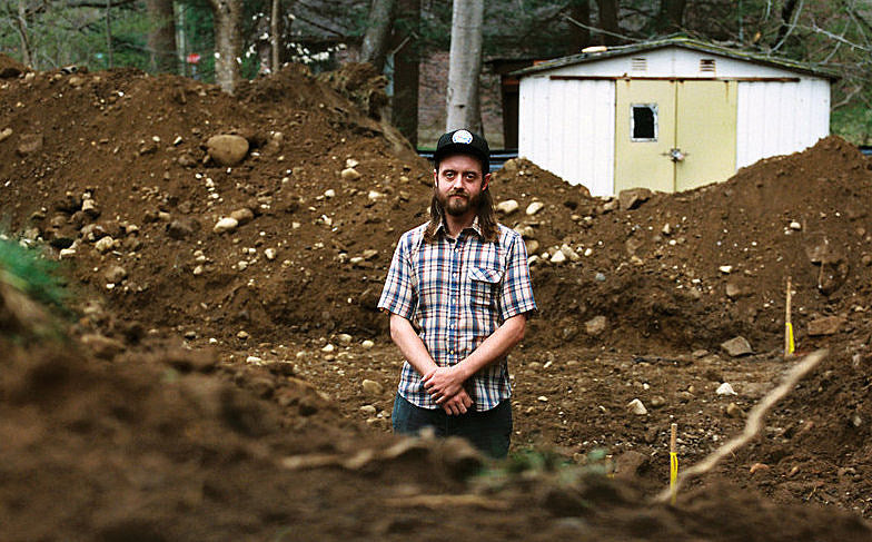 Nate Dionne (Glocca Morra, Snowing) preps new solo EP, shares “In Blood”