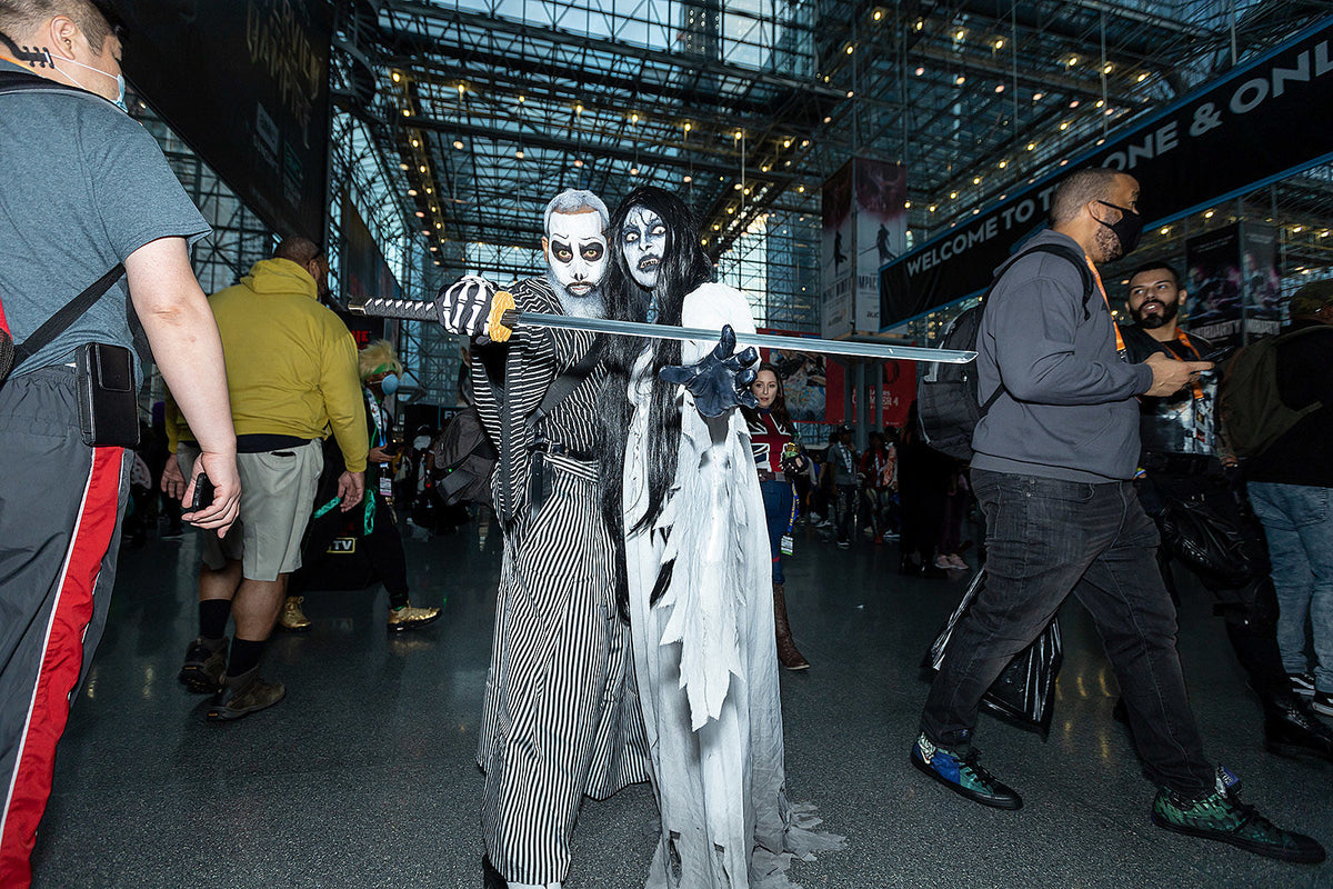 New York Comic Con 2022 Friday: Lord of the Rings, Good Omens, Czarface x Saucony, cosplay pics, more