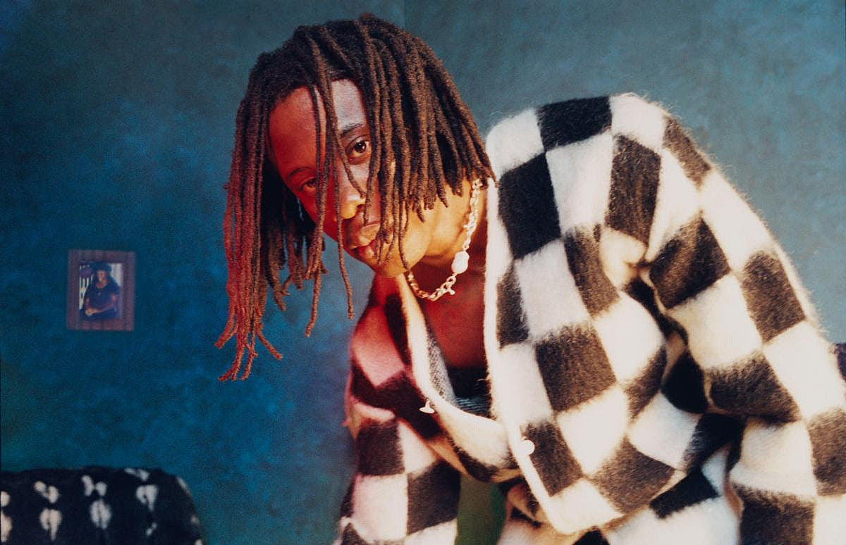 Obongjayar announces debut album, shares “Message In A Hammer”