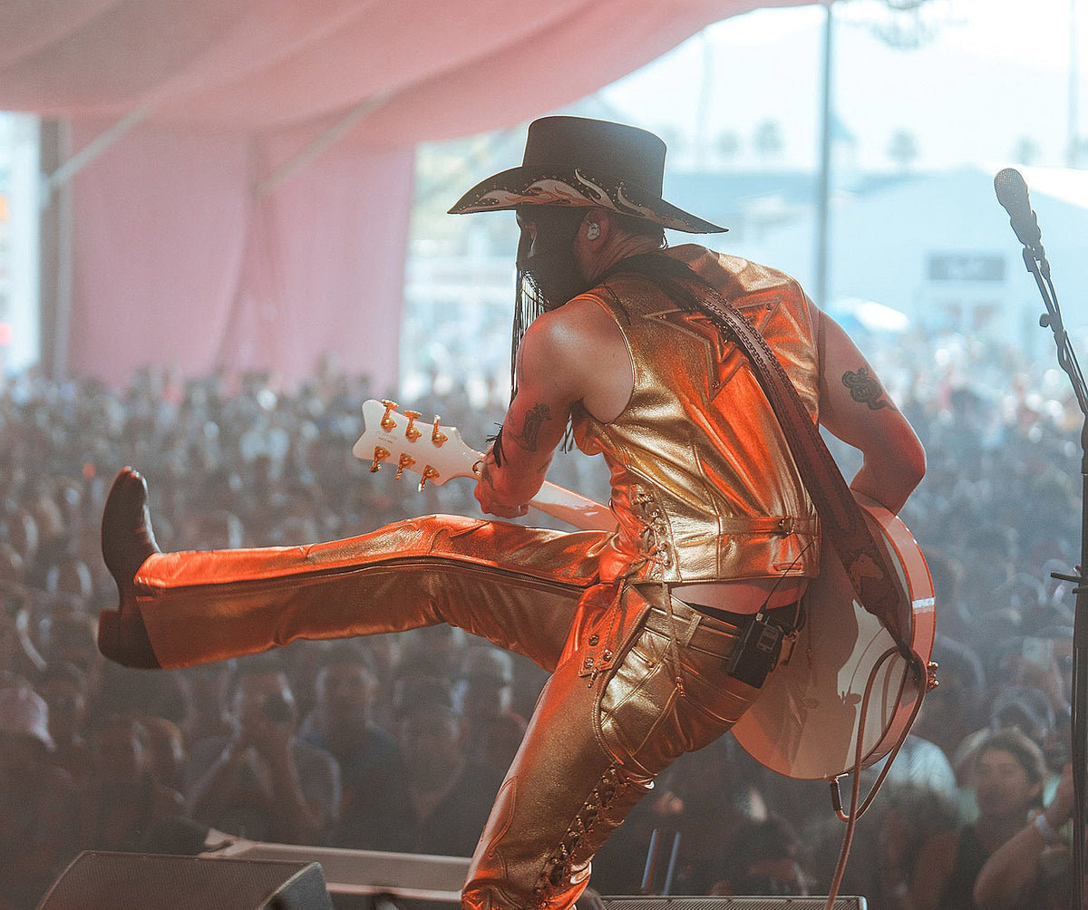 Tour news: Coldplay, Orville Peck, Stevie Nicks, Mr Bungle / Melvins, Billy Idol, Sisters of Mercy, more