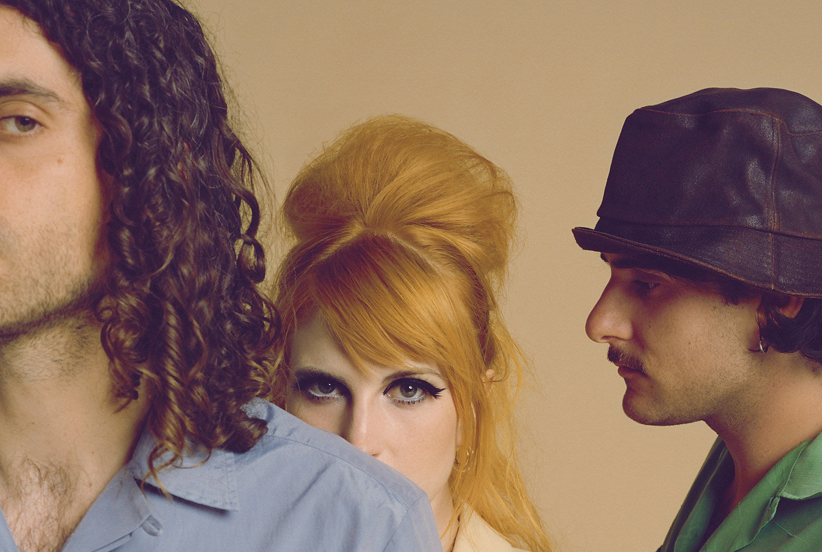 Paramore add new NYC & LA shows to tour