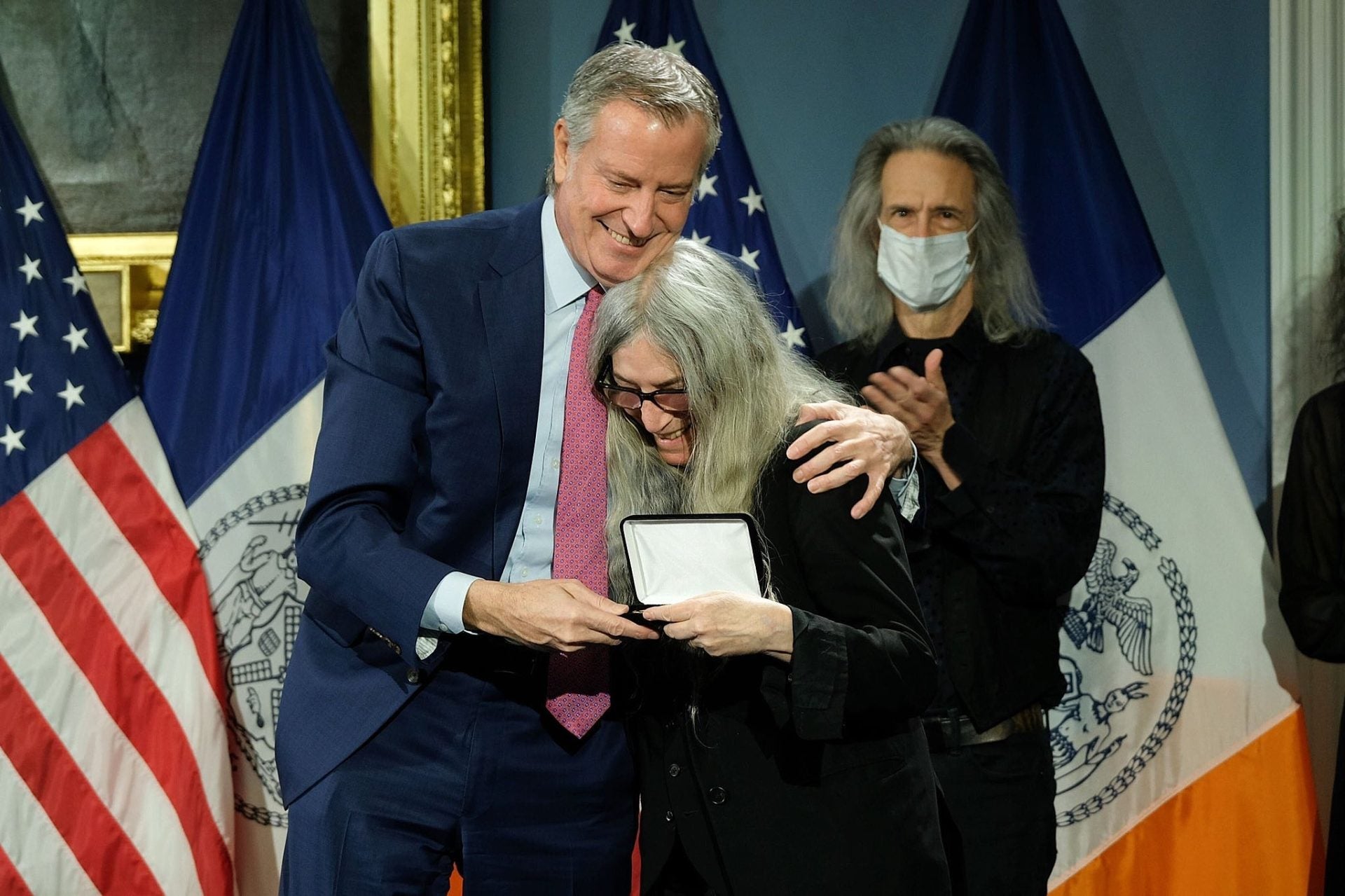 Patti Smith given the Key to New York City