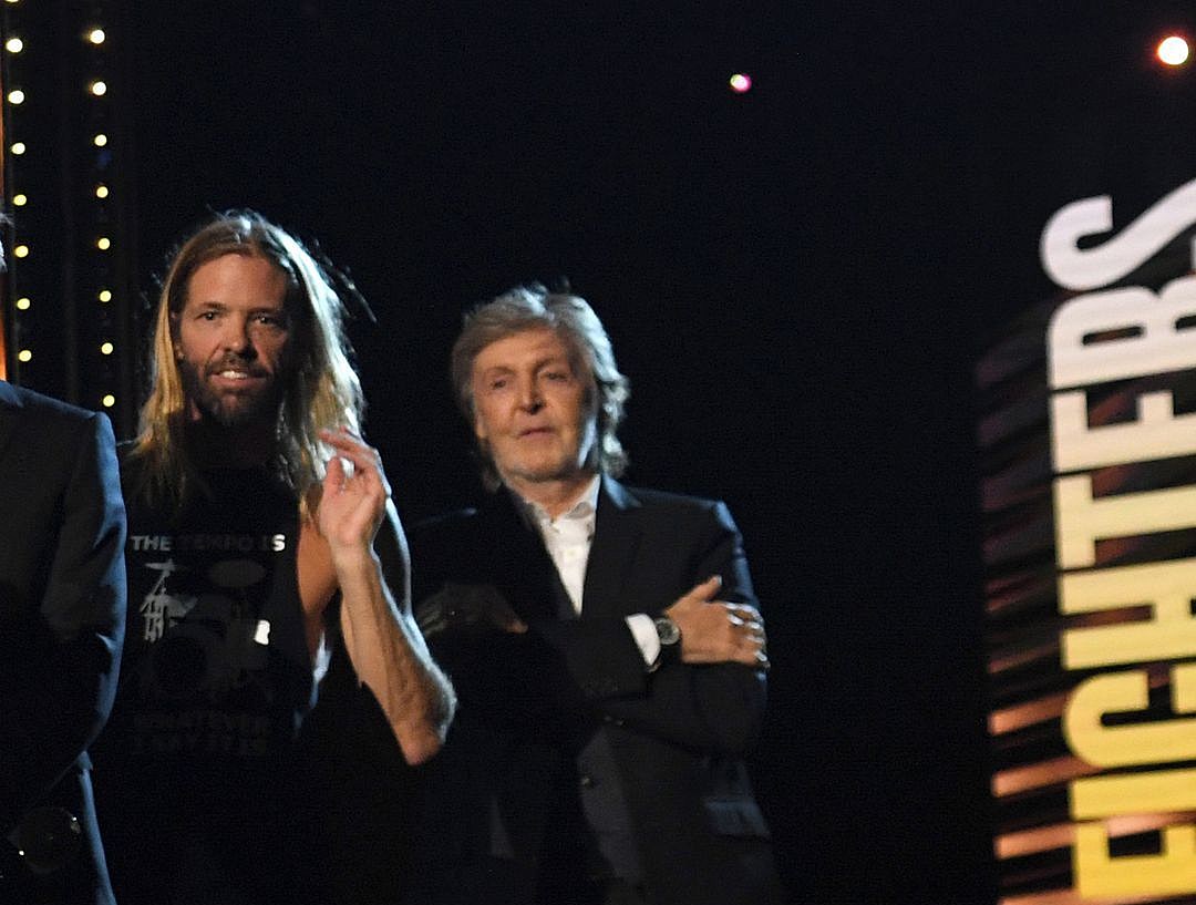 Read Paul McCartney’s tribute to Taylor Hawkins: “You were a true Rock and Roll hero”