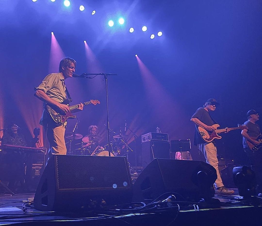 Pavement played their first show in nearly 12 years (setlist, video, pics)