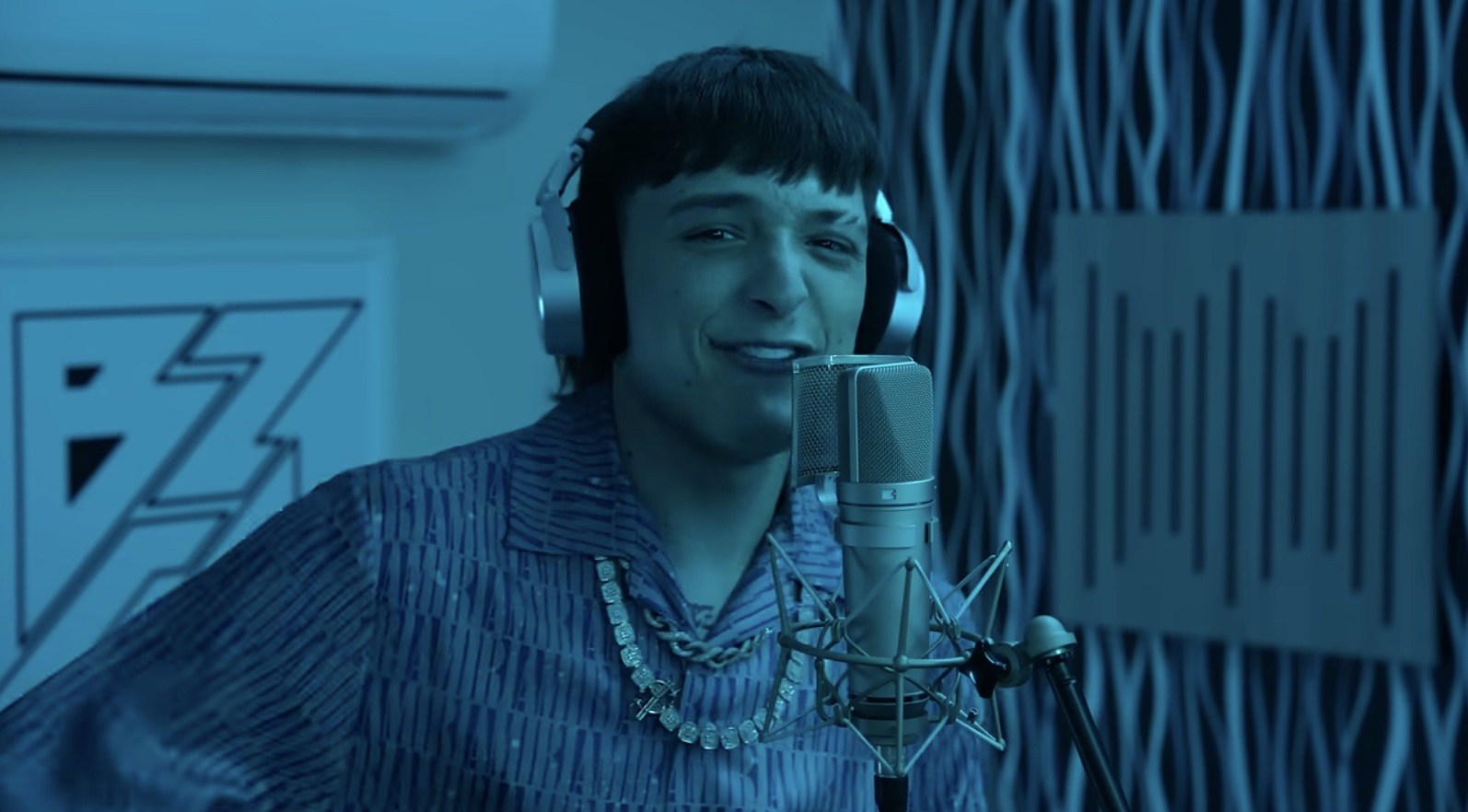 Watch Peso Pluma’s new Bizarrap session
