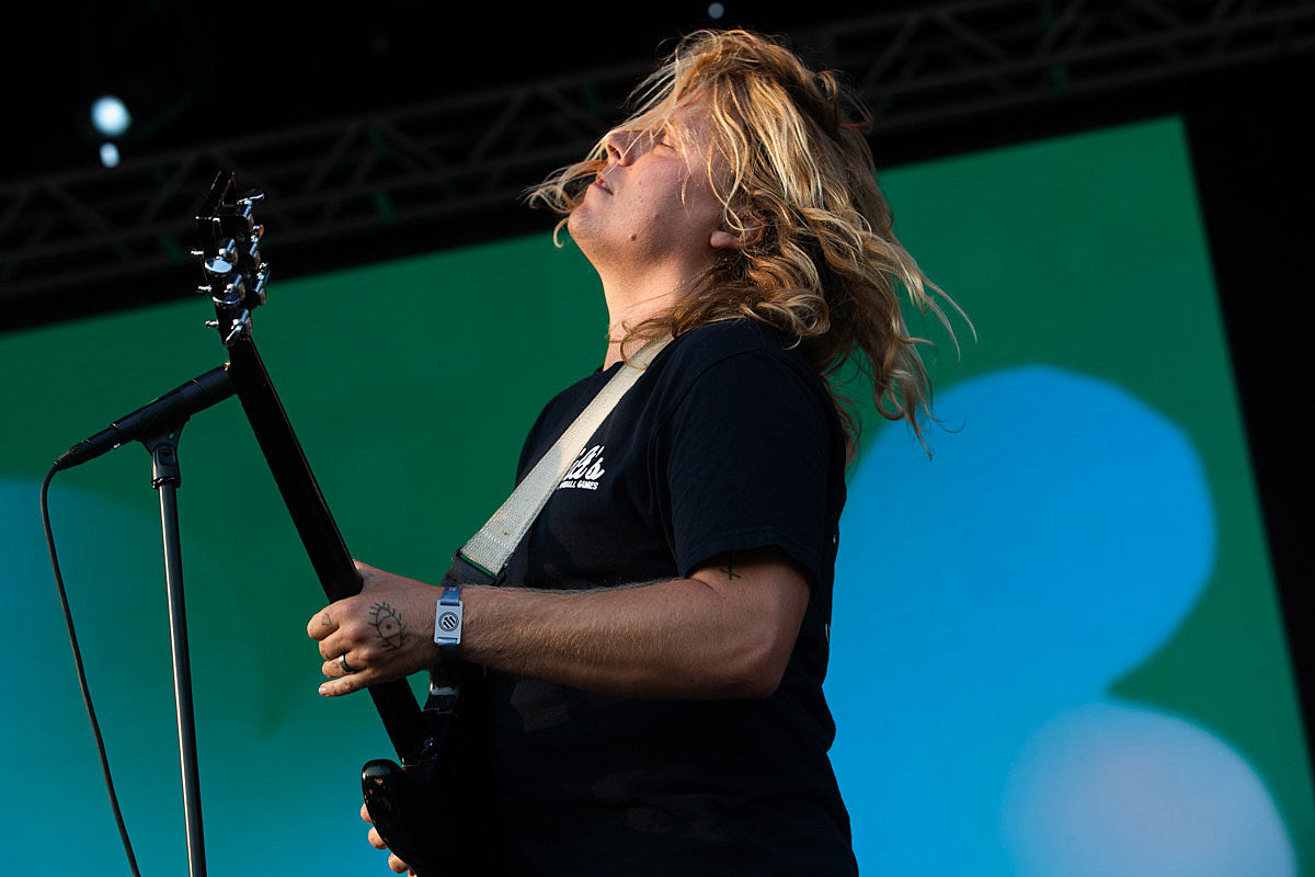 Ty Segall played Pitchfork (pics, video, setlist), shares ‘Harmonizer’ video, on tour