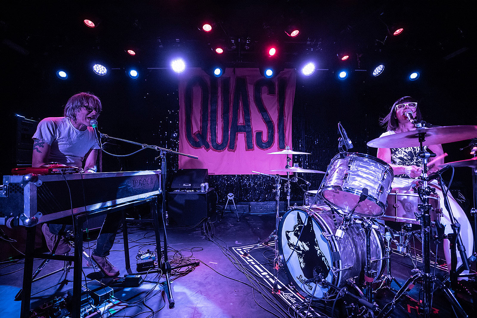 Quasi played TV Eye with Bat Fangs (pics, setlist)
