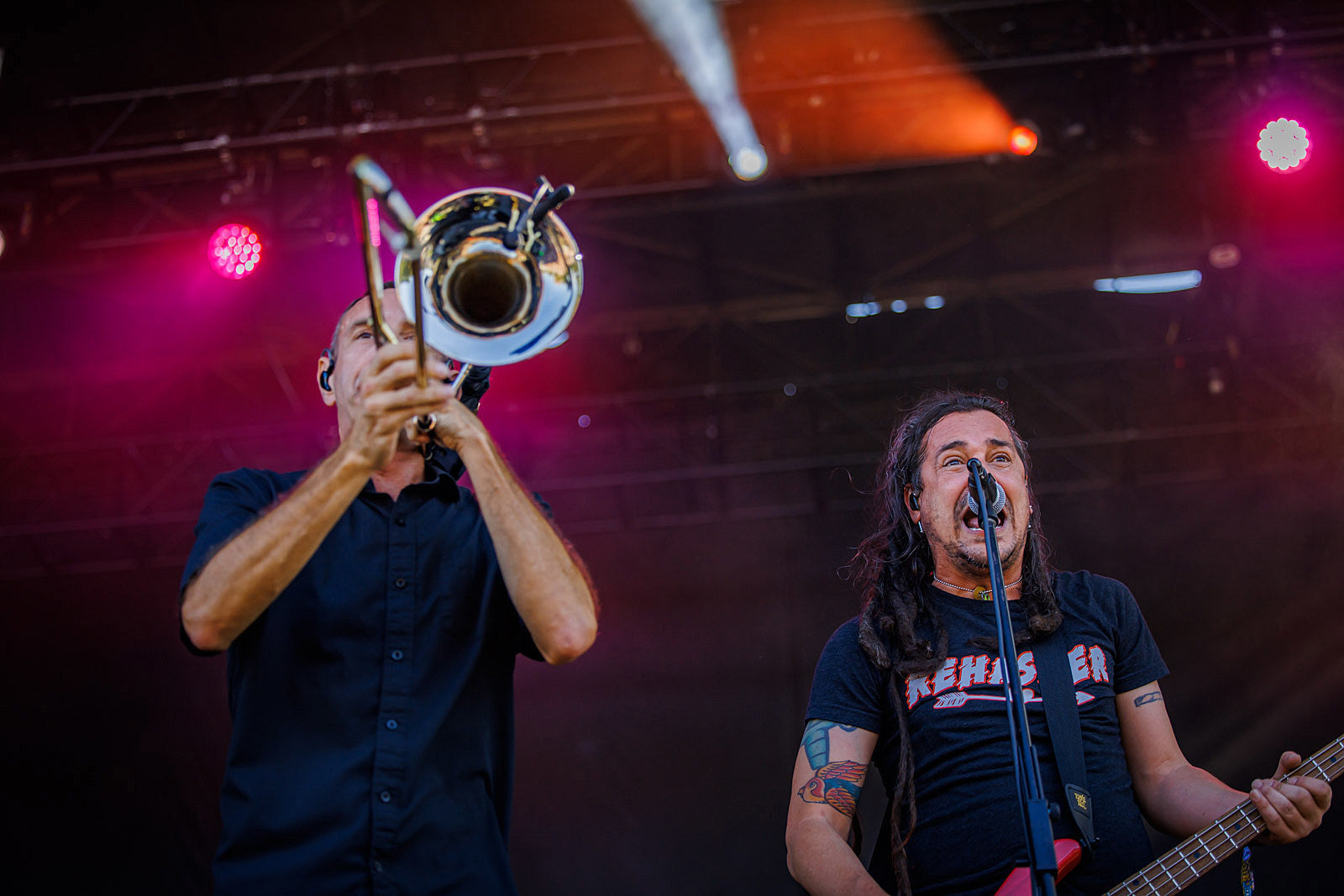 Less Than Jake announce tour with Cliffdiver and Keep Flying