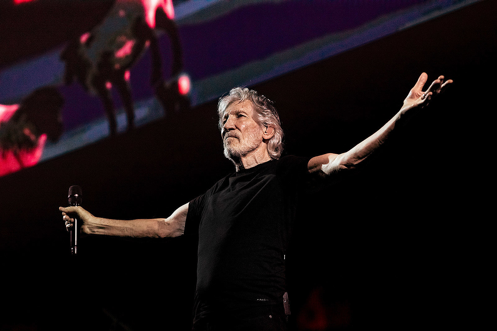 Roger Waters’ ‘This Is Not a Drill Tour’ kicked off in Pittsburgh (pics, setlist, video)