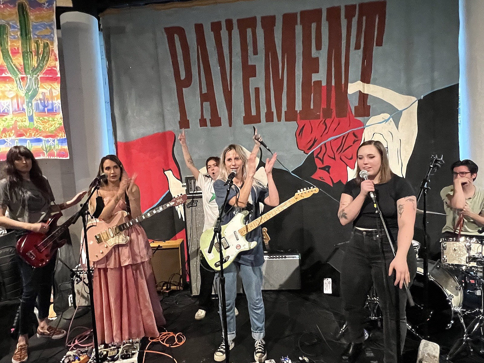 Watch Snail Mail, Soccer Mommy, Speedy Ortiz & Bully cover Pavement together @ Pavement Museum in NYC