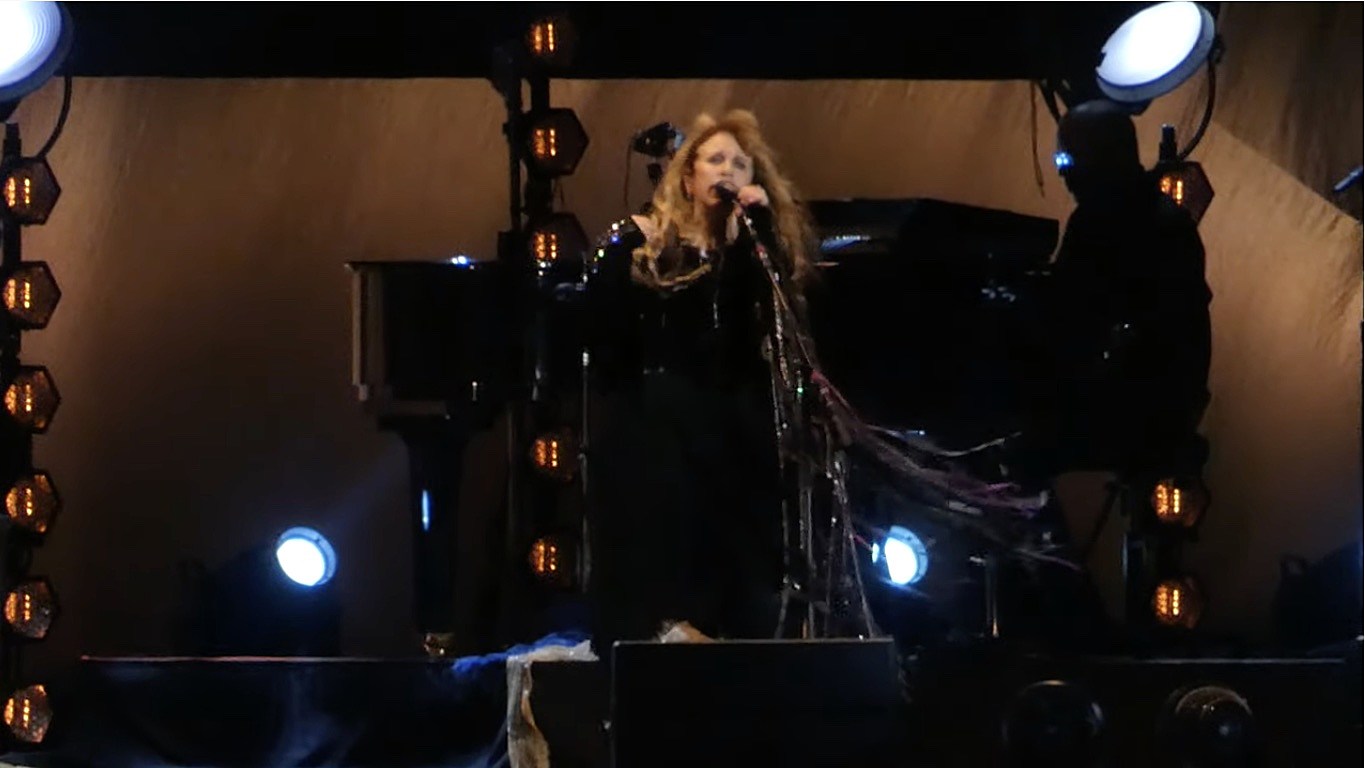 Stevie Nicks brought the hits, covered Tom Petty at Sea.Hear.Now fest (setlist, video)
