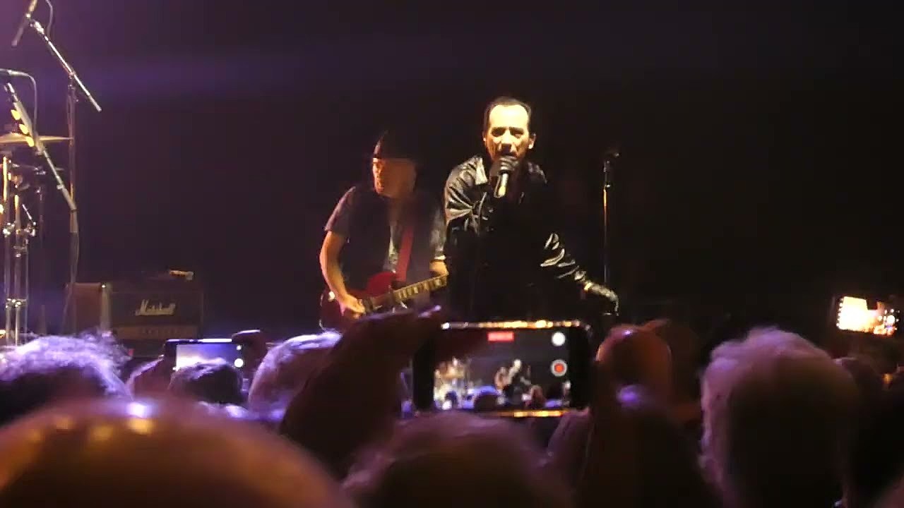 Watch The Damned’s original lineup play tons of early material at first show in decades