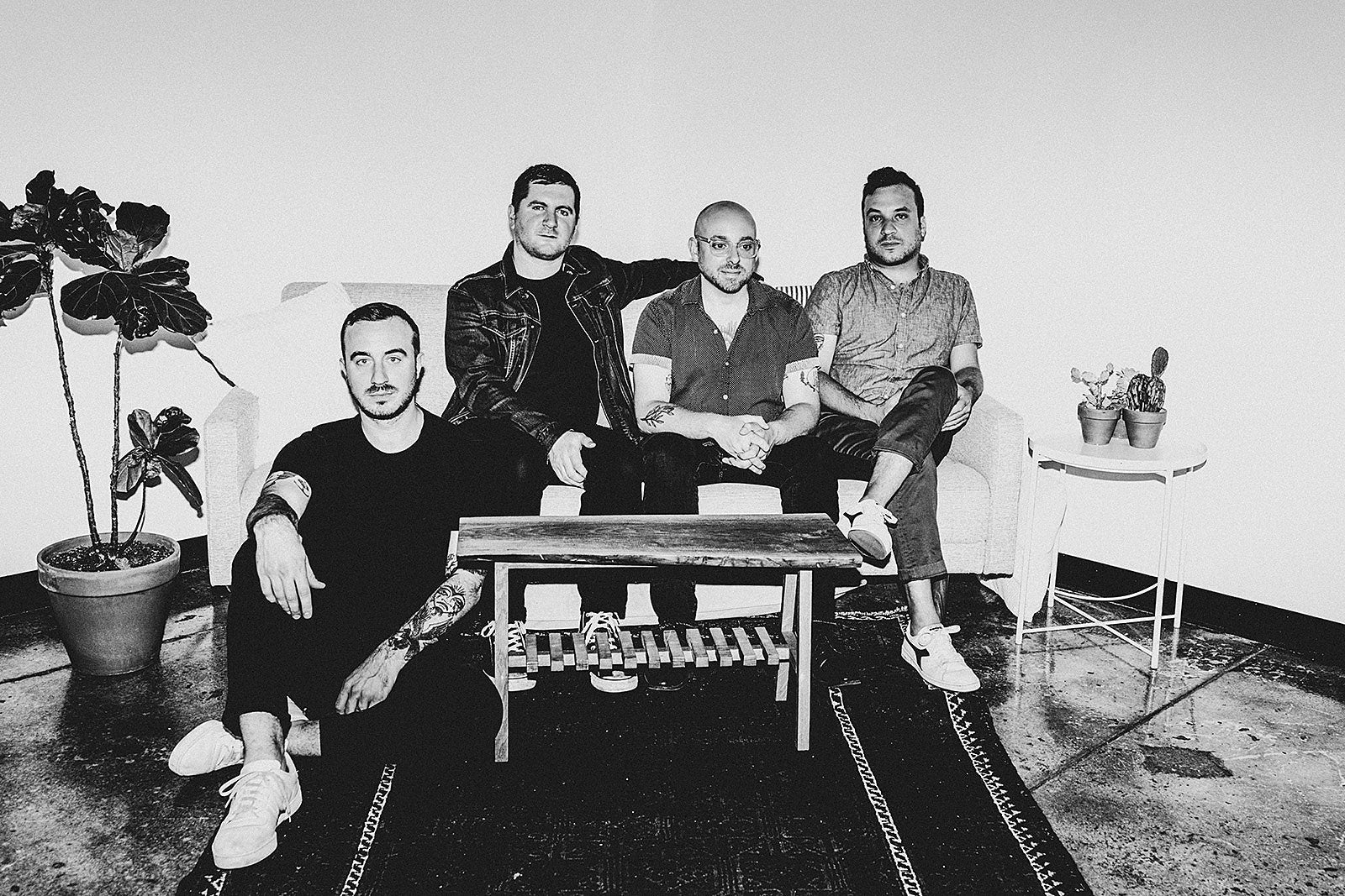 The Menzingers announce 2022 tour w/ Oso Oso & Sincere Engineer (BV presale for NYC)