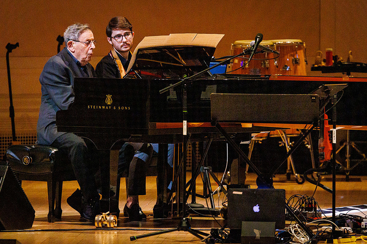 Philip Glass withdraws ‘Lincoln’ symphony premiere from Kennedy Center