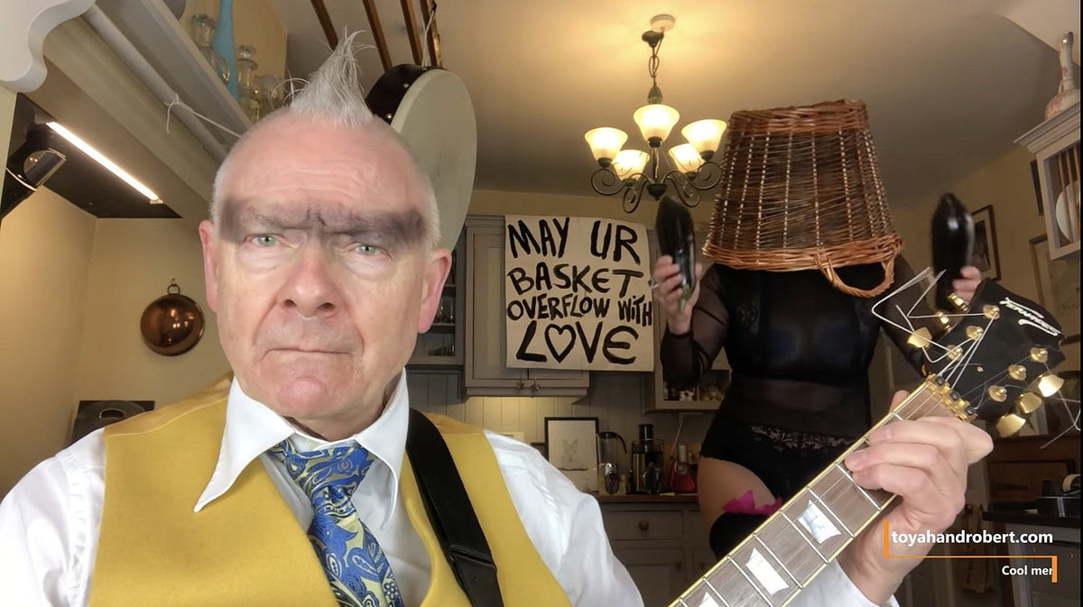 Watch Toyah and Robert Fripp cover Green Day’s “Basket Case”