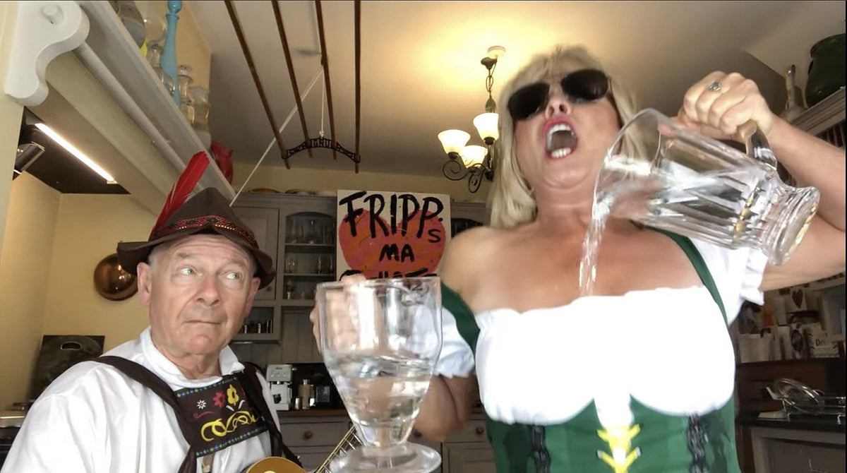Watch Toyah & Robert Fripp cover Rammstein’s “Keine Lust”