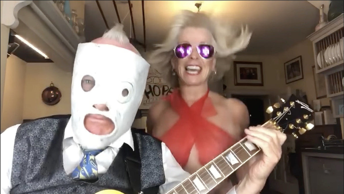 Watch Toyah & Robert Fripp cover Slipknot’s “Psychosocial”