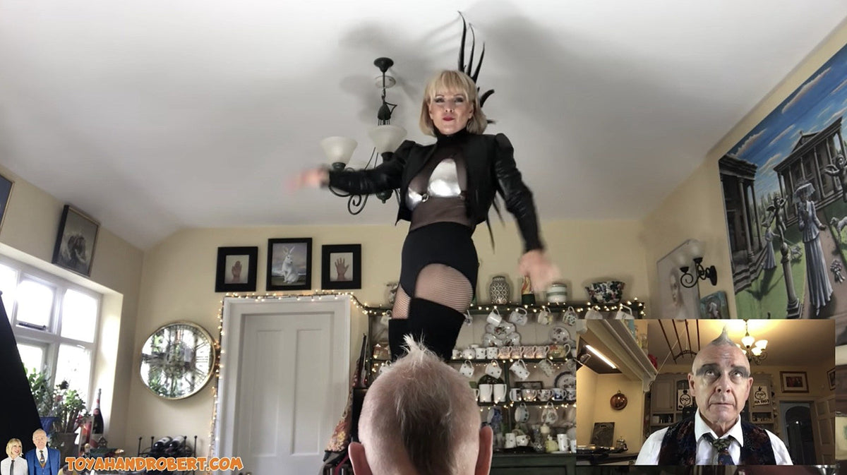 Watch Toyah & Robert Fripp cover The Velvet Underground’s “Venus in Furs”