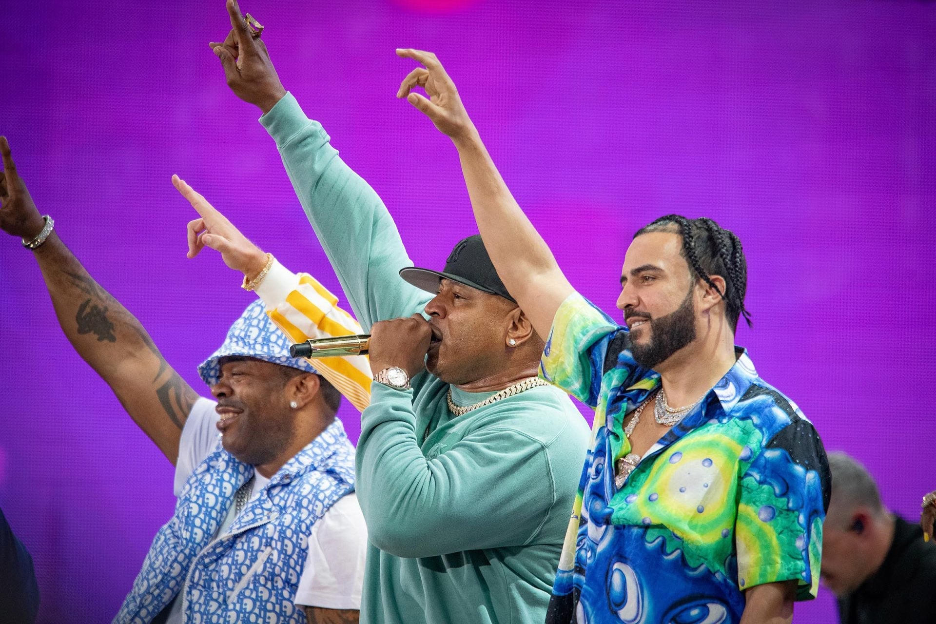 LL Cool J, Polo G, Barry Manilow, Santana & more played Central Park show cut short (pics, video)
