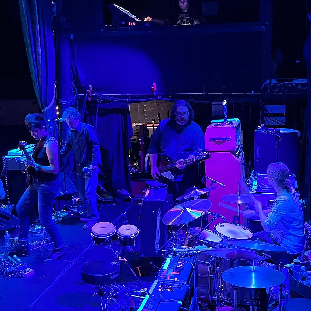 Yo La Tengo Hanukkah Night 7: Mac McCaughan, Janeane Garofalo & Ava Mendoza (setlist, video)