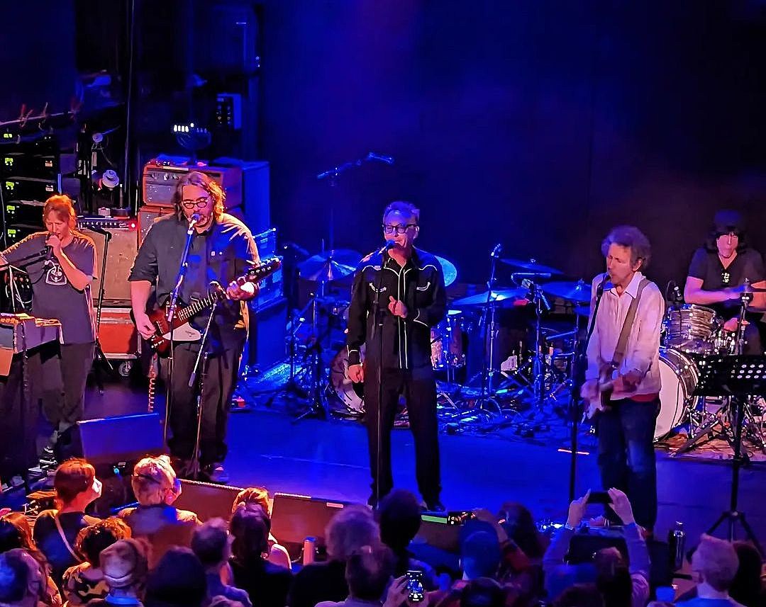Yo La Tengo paid tribute to the Ramones with Marky Ramone at Hanukkah Night 4 (setlist, video)