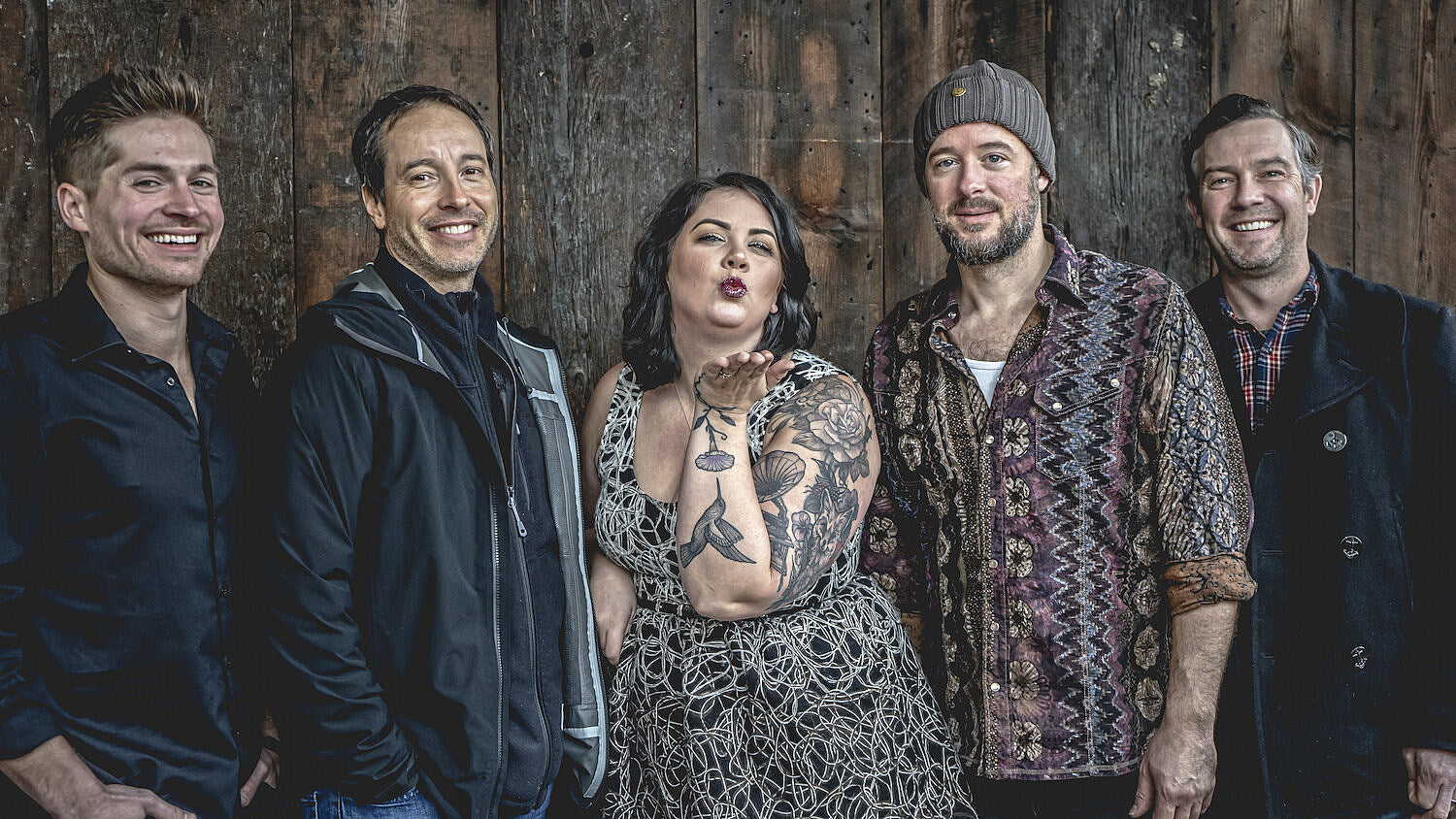 Stream Yonder Mountain String Band’s new album ‘Get Yourself Outside’ & read a track-by-track