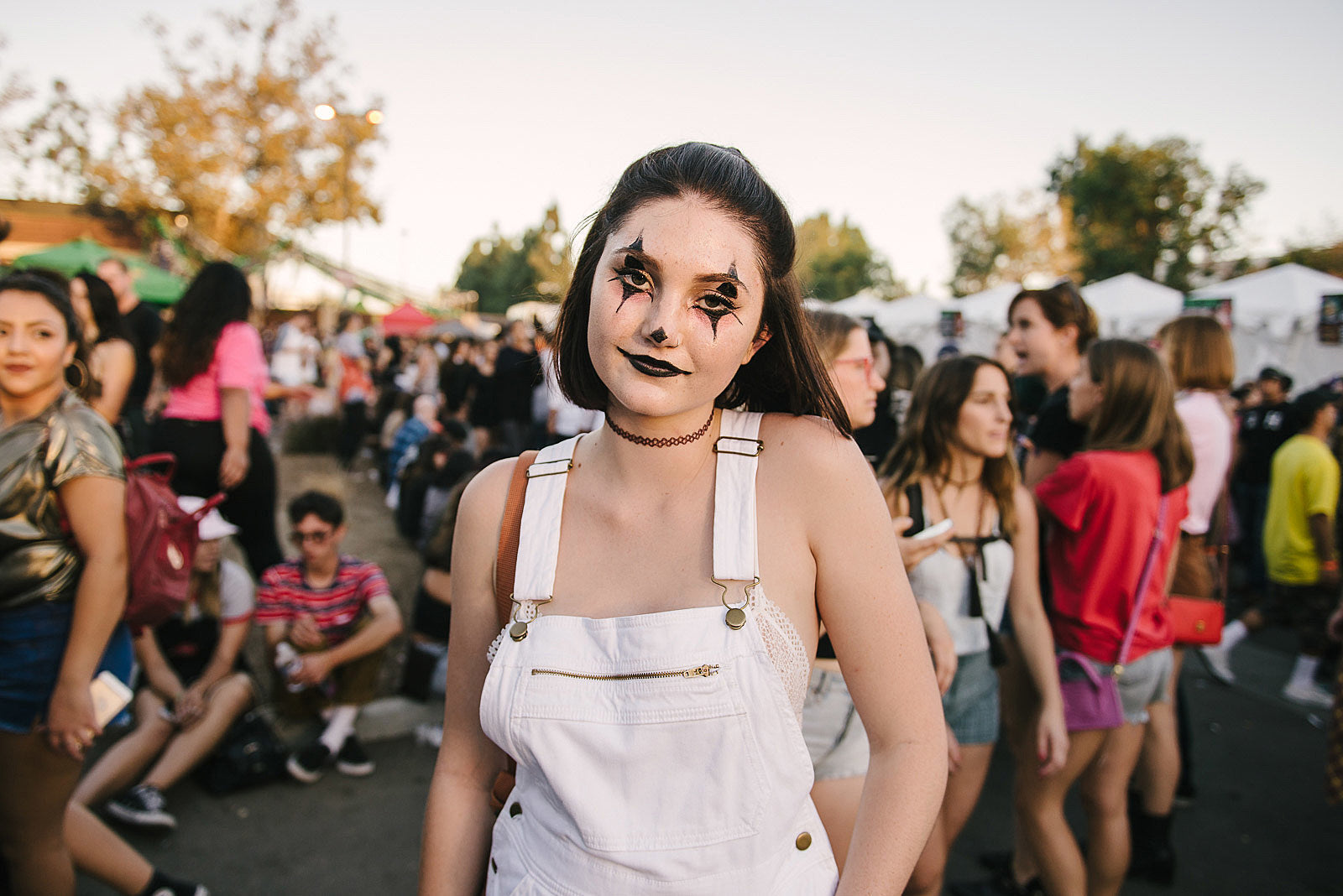 Beach Goth 2016 Day 1 pics (Growlers, TLC, Tricky, RuPaul’s Drag Race, James Blake, HEALTH & much more)