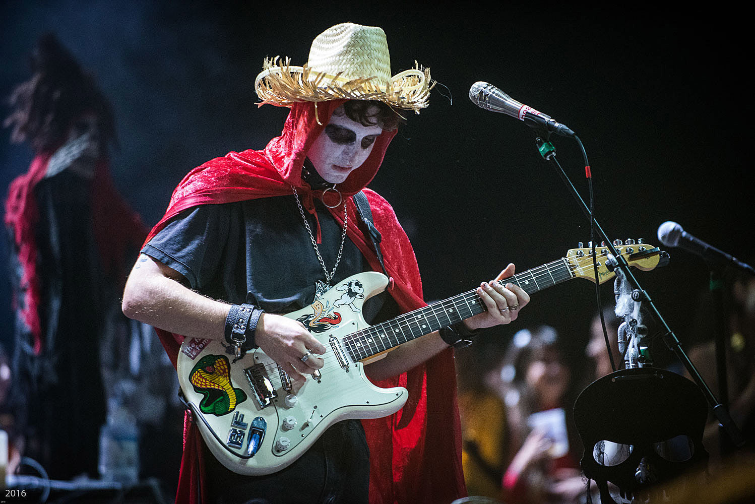 Tour news: Chris Stapleton / George Strait, Beach Fossils, Mountain Goats, Found Footage Fest, more