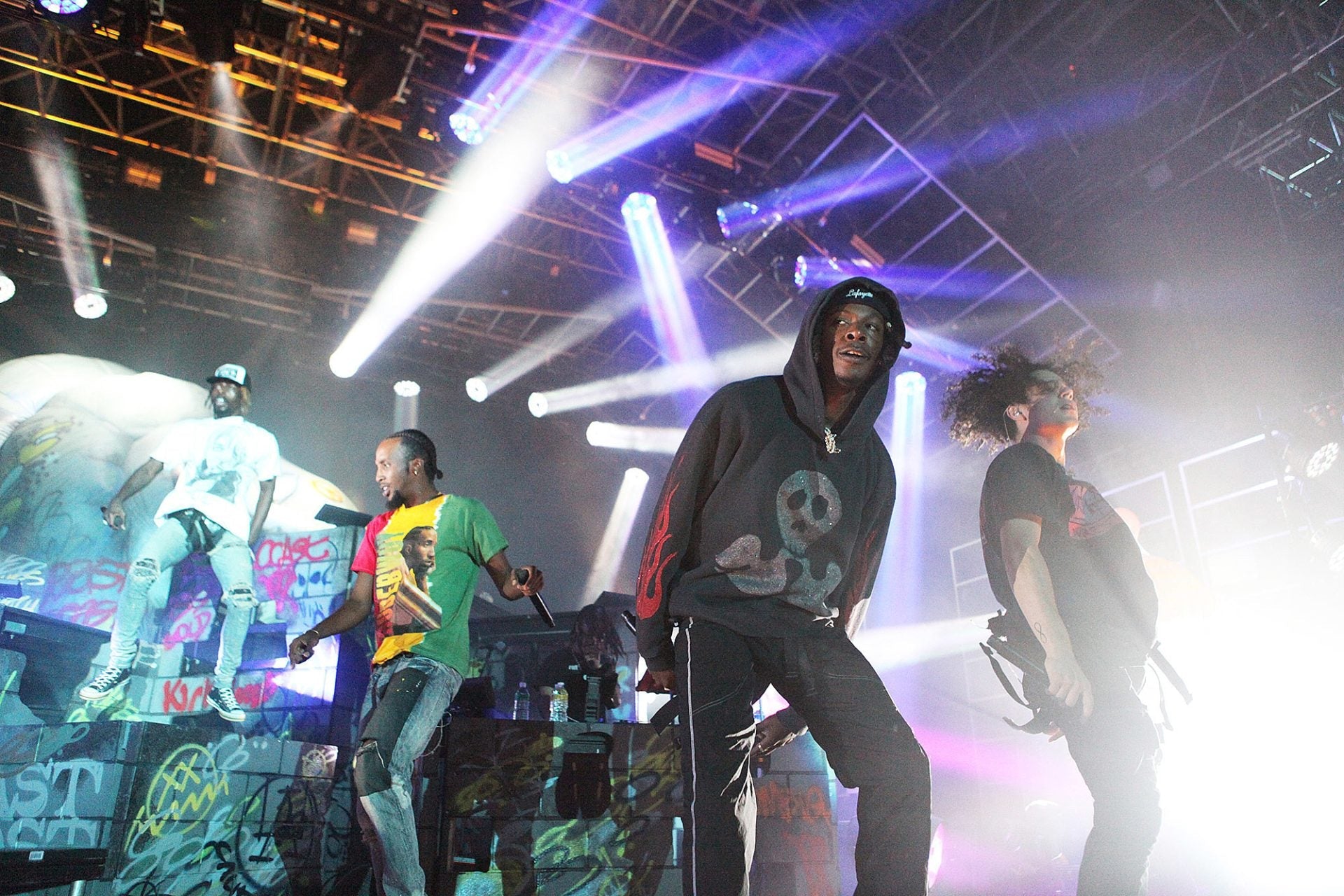 Beast Coast (Flatbush Zombies, Joey Bada$$, etc) played 2 hometown shows (pics, videos)