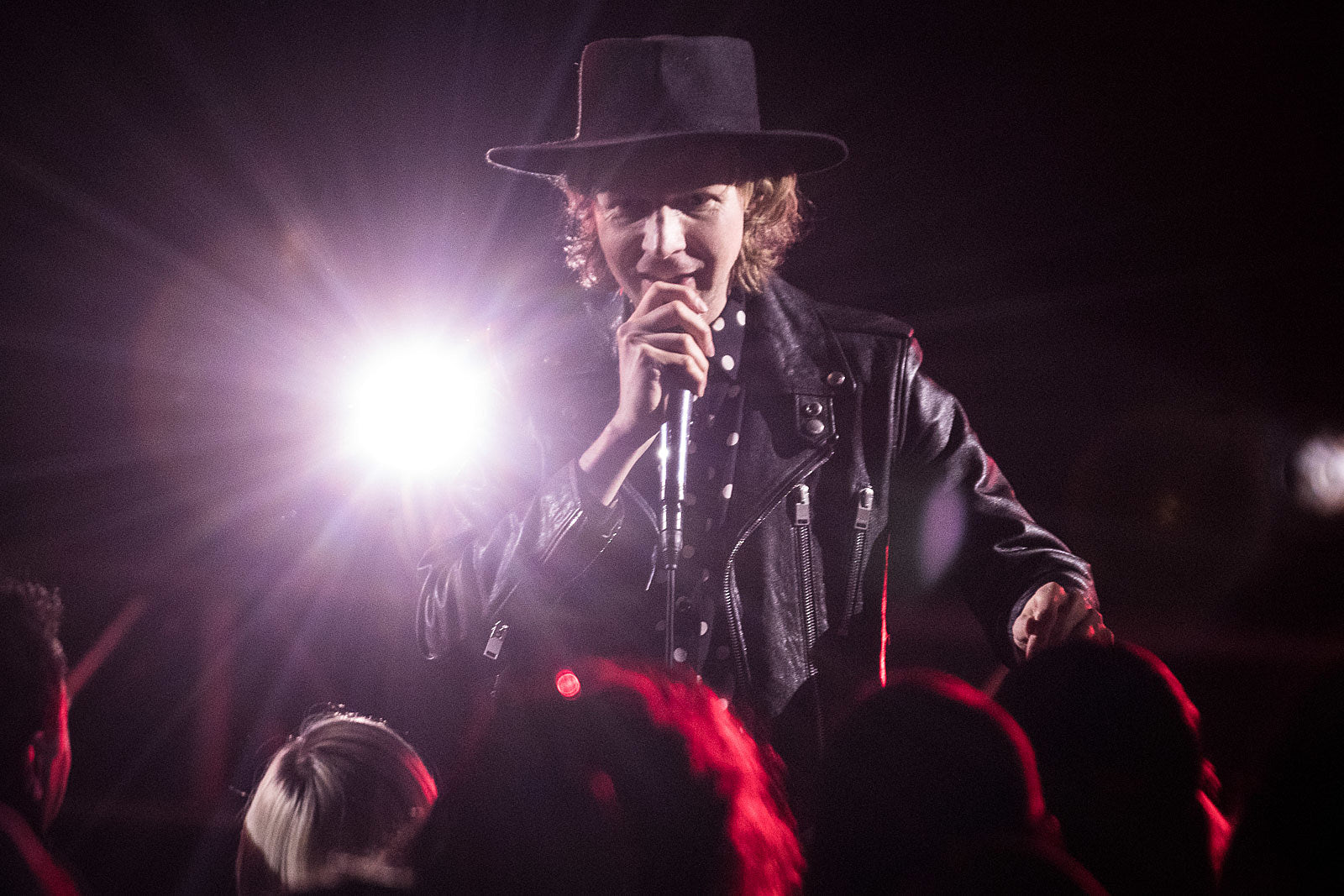 Beck shares new remix, expands tour, playing MSG (w/ BV Presale), Red Rocks, Hollywood Bowl & more
