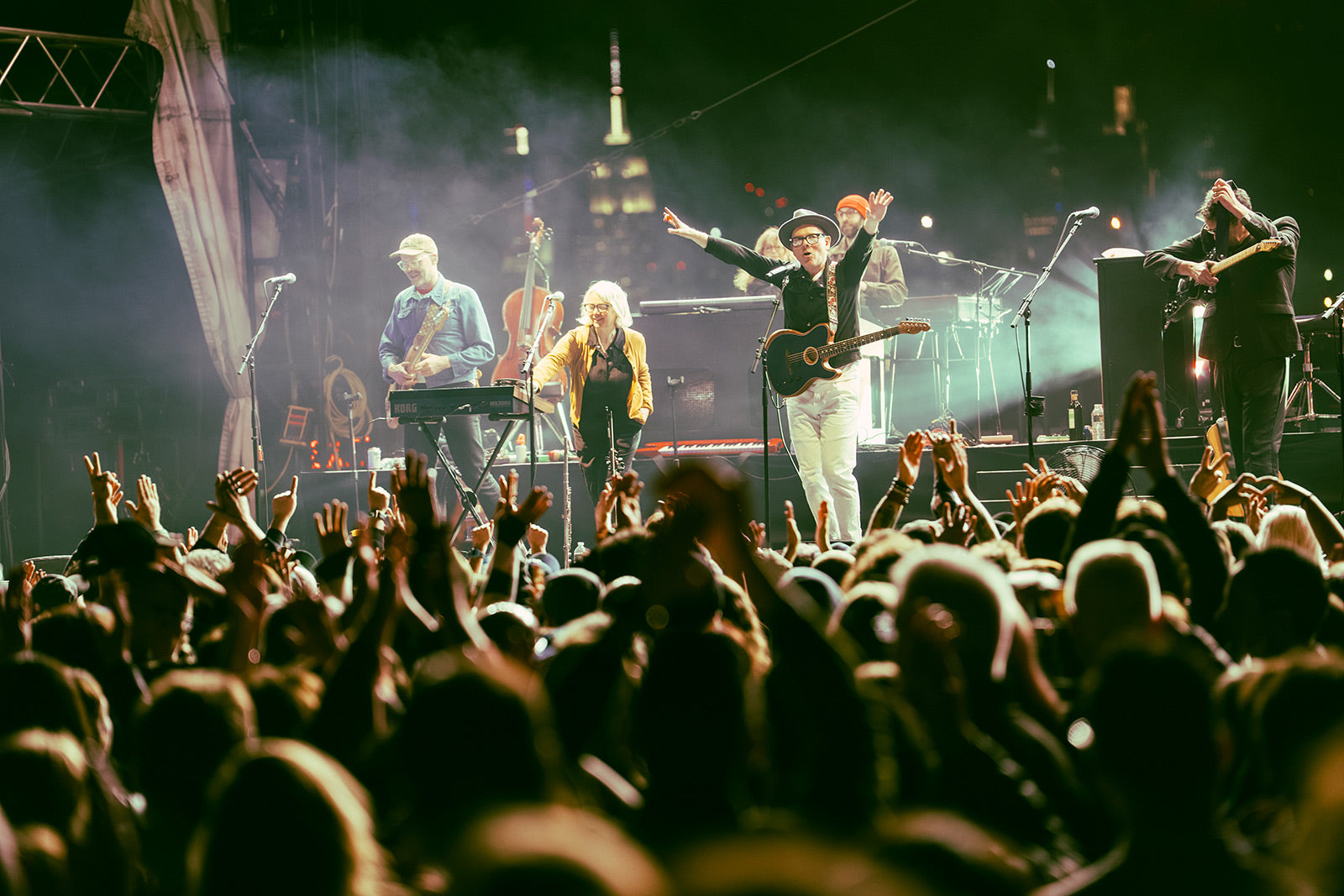 Belle and Sebastian brought soggy Scottish weather & their first 2 albums to joyous Rooftop @ Pier 17 shows (review, pics, setlists)