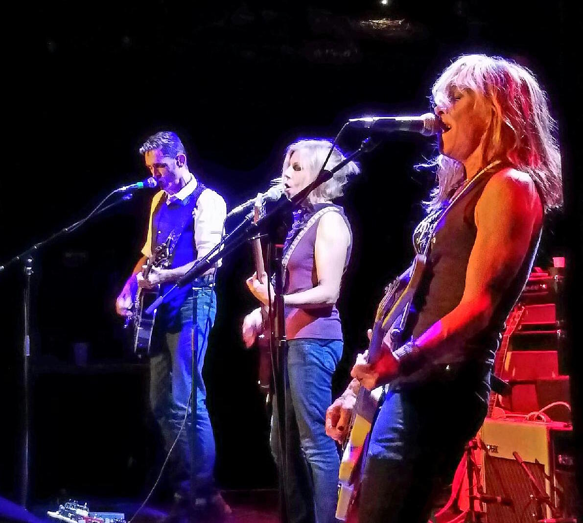 Belly @ Bowery Ballroom night 2 (review, setlist, pics)