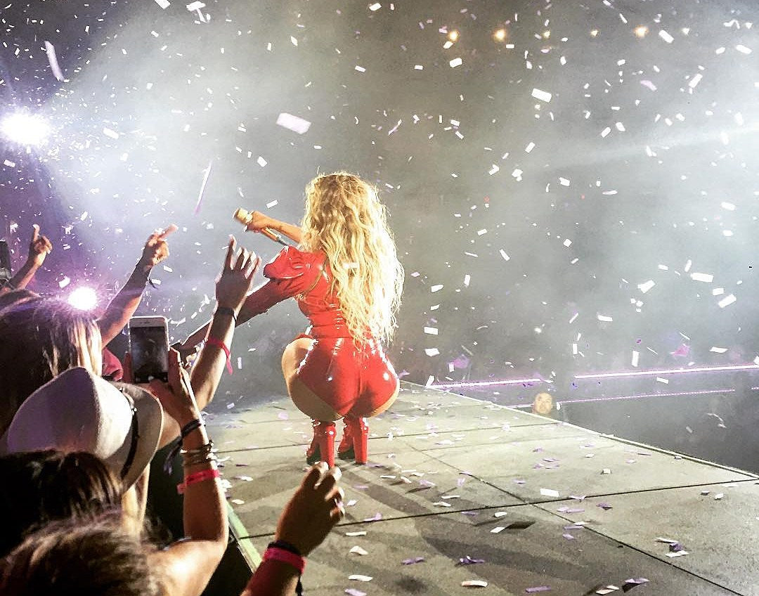Beyonce played her first of two Citi Field shows (pics, videos, setlist)