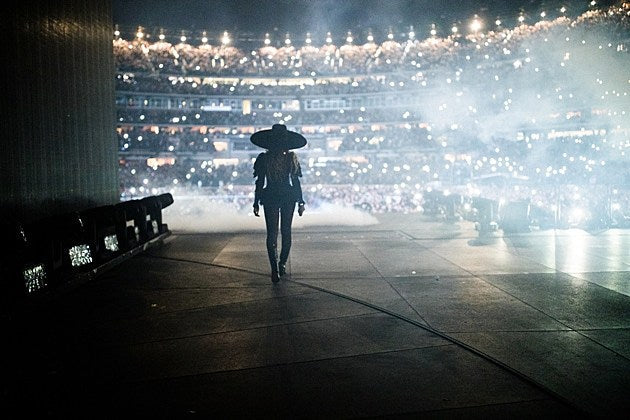 Beyonce played Citi Field again (night 2 review, pics, setlist)